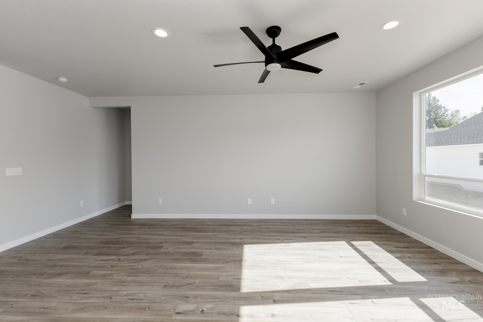 3115 S Carie Ave, Boise, Idaho 83709, 3 Bedrooms, 2 Bathrooms, Residential For Sale, Price $509,990,MLS 98945760