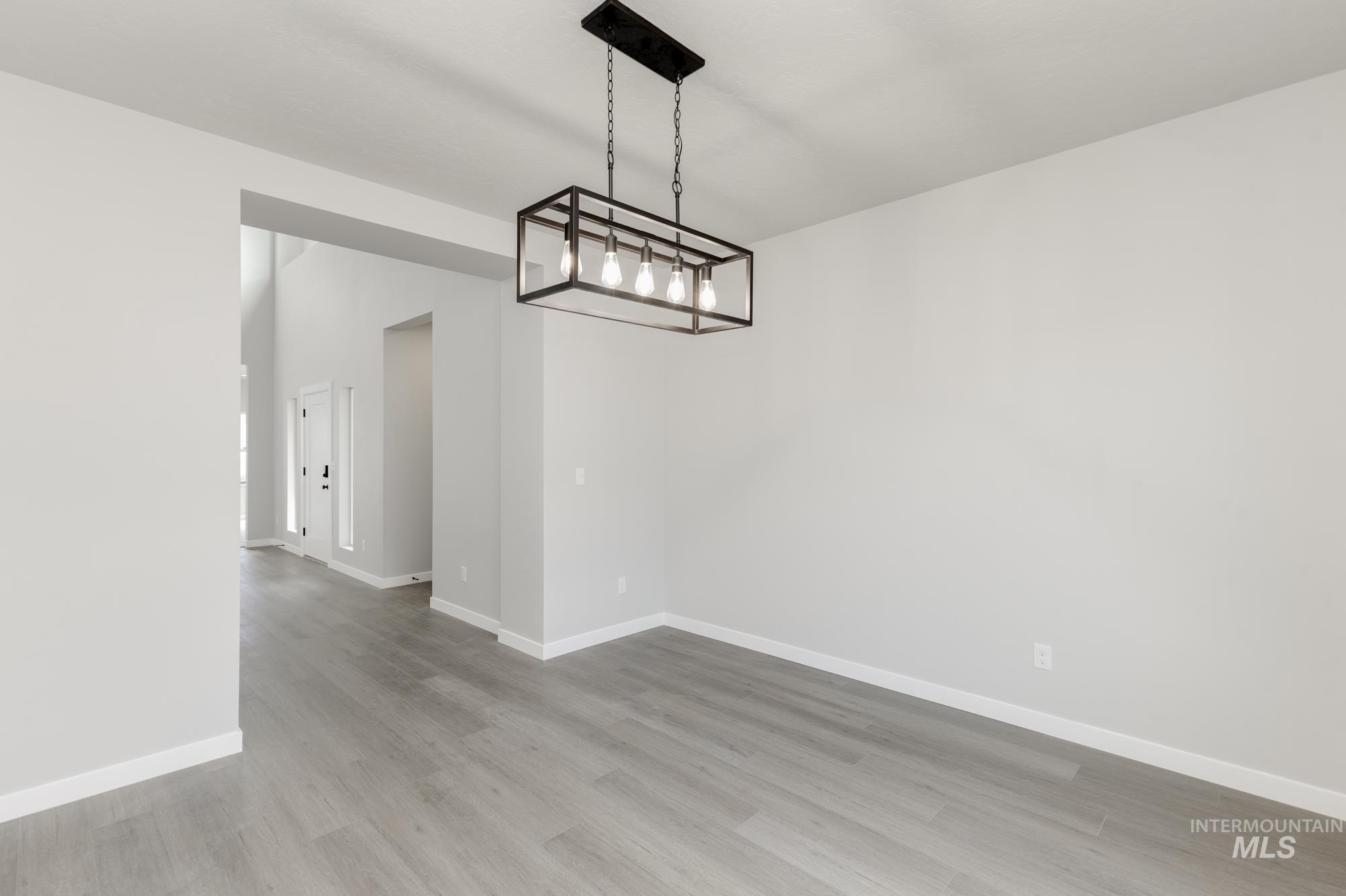 13726 Oliver Street, Caldwell, Idaho 83607, 4 Bedrooms, 3 Bathrooms, Residential For Sale, Price $514,990,MLS 98945775