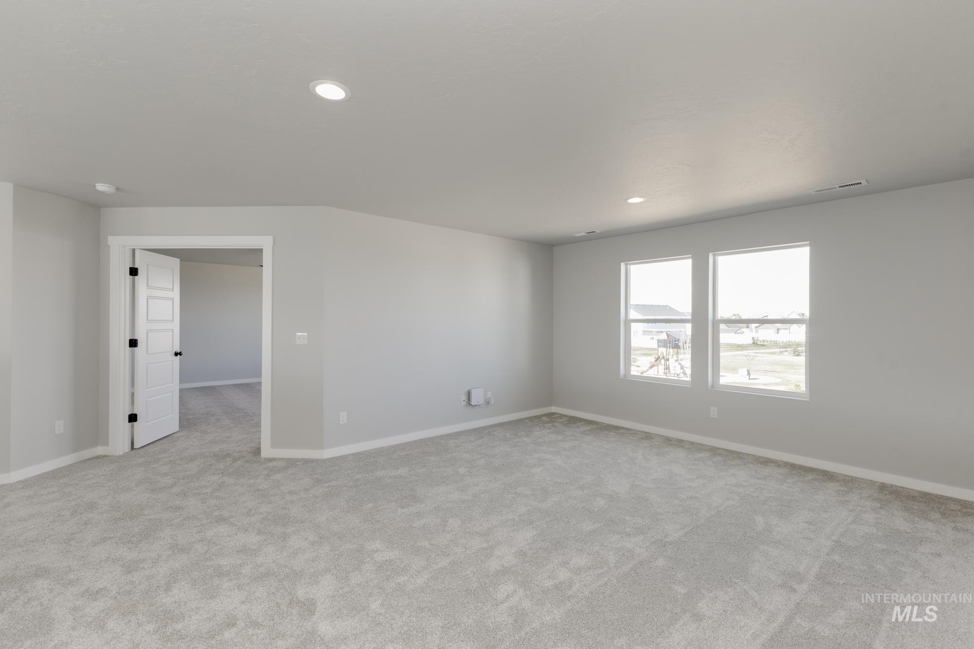 13726 Oliver Street, Caldwell, Idaho 83607, 4 Bedrooms, 3 Bathrooms, Residential For Sale, Price $514,990,MLS 98945775