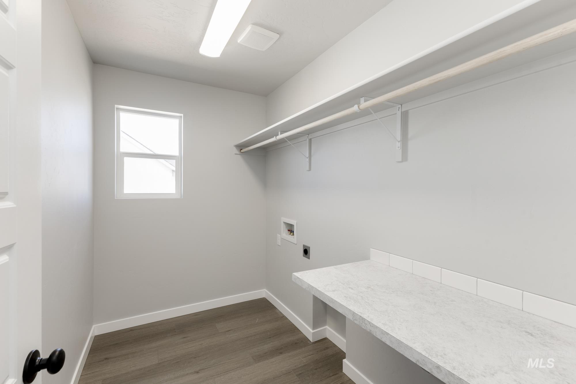 13726 Oliver Street, Caldwell, Idaho 83607, 4 Bedrooms, 3 Bathrooms, Residential For Sale, Price $514,990,MLS 98945775