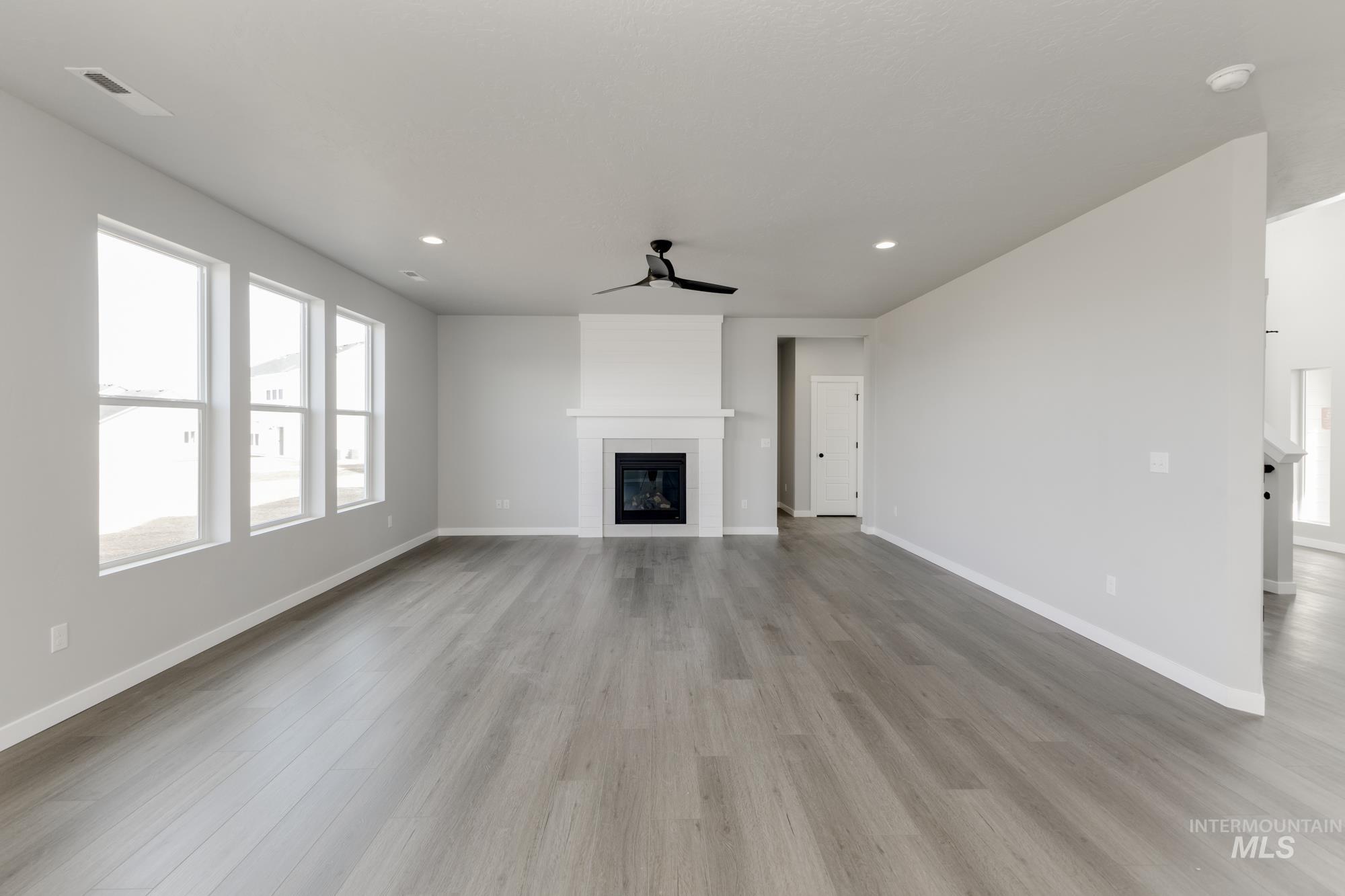 13726 Oliver Street, Caldwell, Idaho 83607, 4 Bedrooms, 3 Bathrooms, Residential For Sale, Price $514,990,MLS 98945775