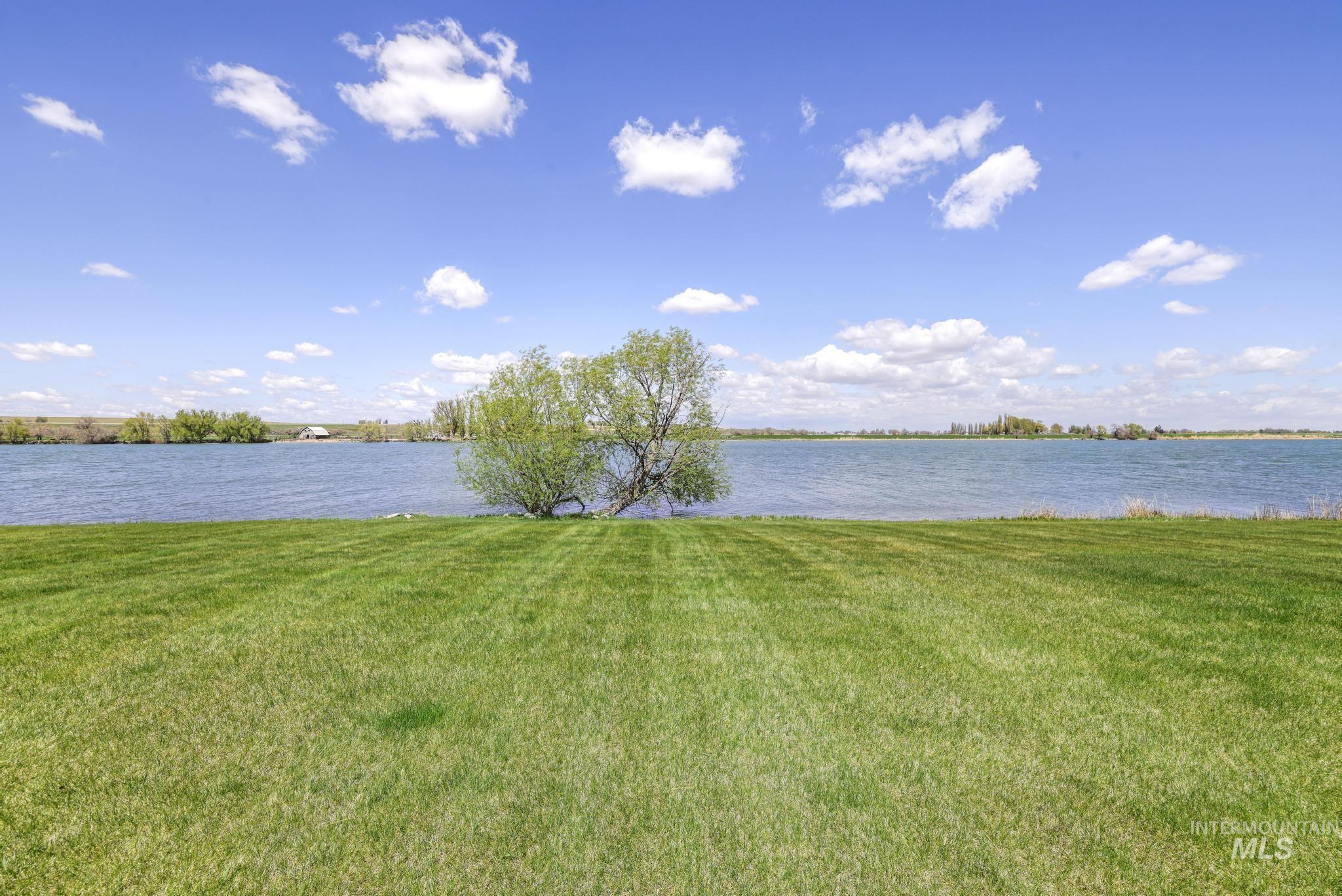 392 W 90 N, Burley, Idaho 83318-5070, Land For Sale, Price $2,300,000, 98945803