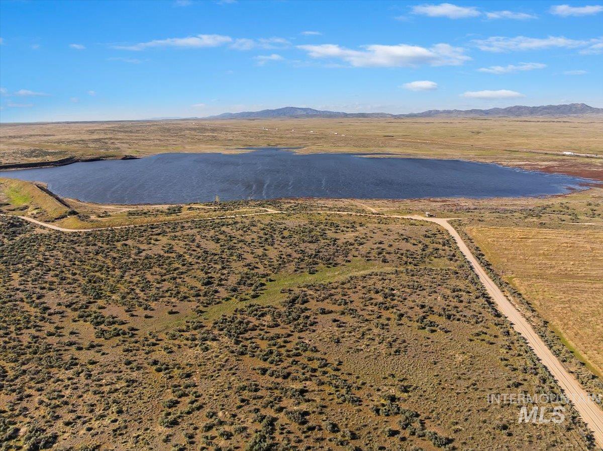 14000 E Double Tapp Ln., Boise, Idaho 83716, 4 Bedrooms, Business/Commercial For Sale, Price $2,950,000, 98945893