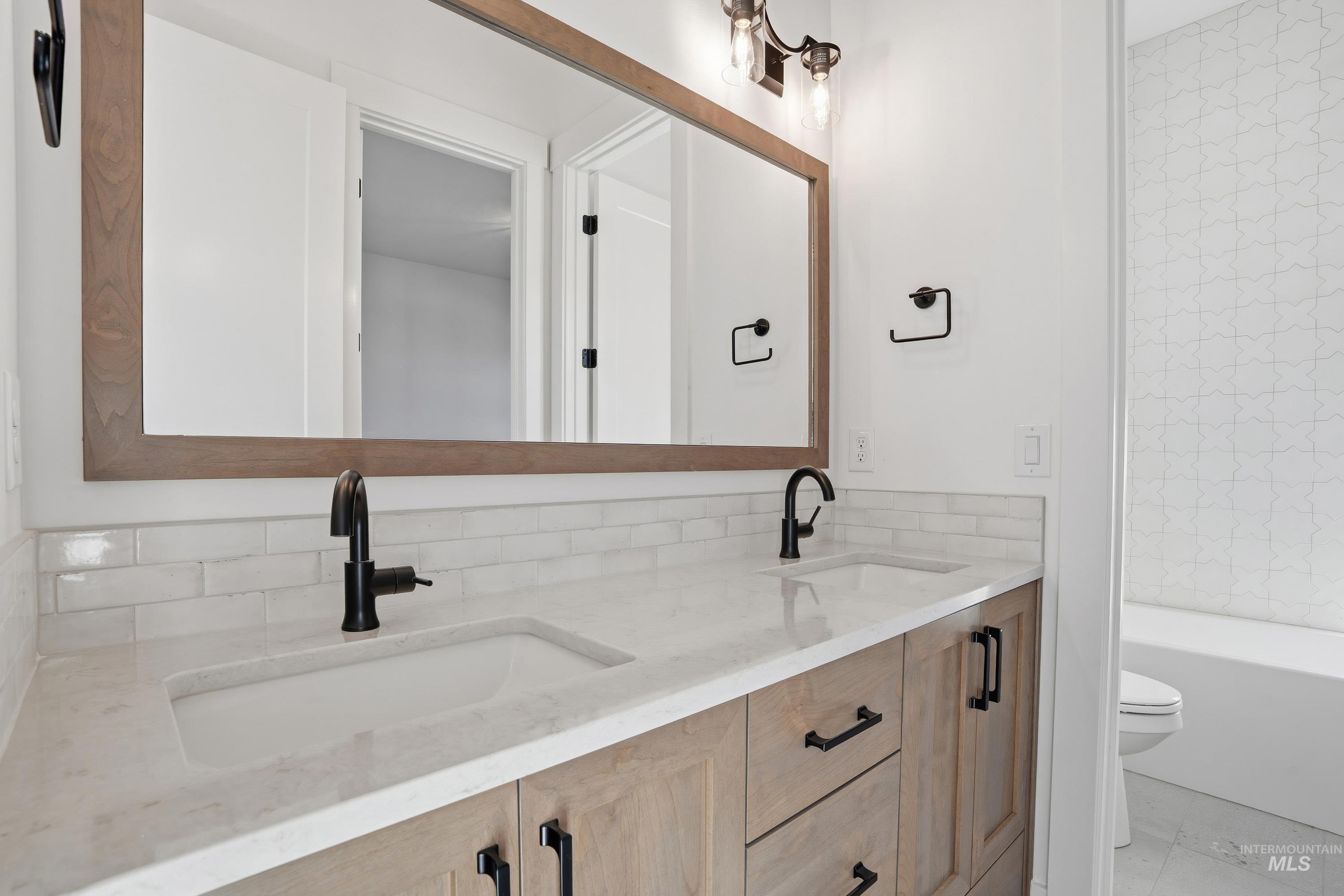 2182 N Annadale Ave, Eagle, Idaho 83616, 4 Bedrooms, 3.5 Bathrooms, Residential For Sale, Price $1,249,000,MLS 98945914