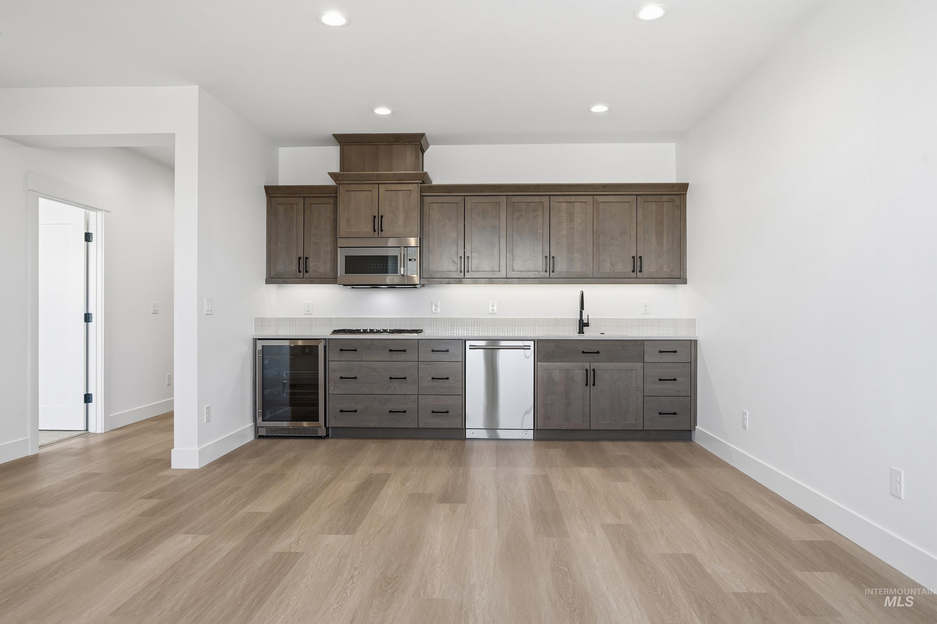 2182 N Annadale Ave, Eagle, Idaho 83616, 4 Bedrooms, 3.5 Bathrooms, Residential For Sale, Price $1,249,000,MLS 98945914