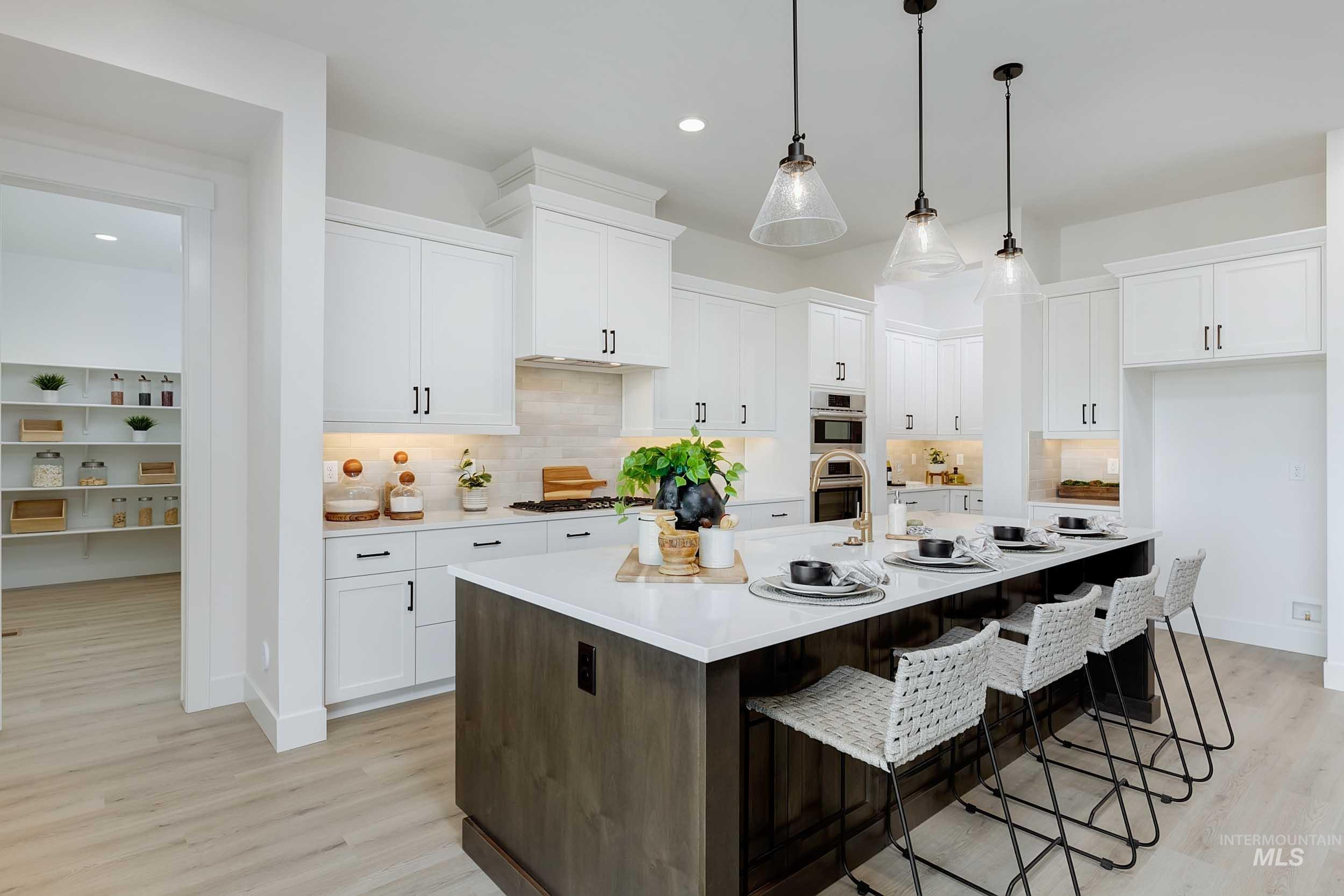 2158 N Annadale Ave., Eagle, Idaho 83616, 4 Bedrooms, 3.5 Bathrooms, Residential For Sale, Price $1,189,999,MLS 98945919