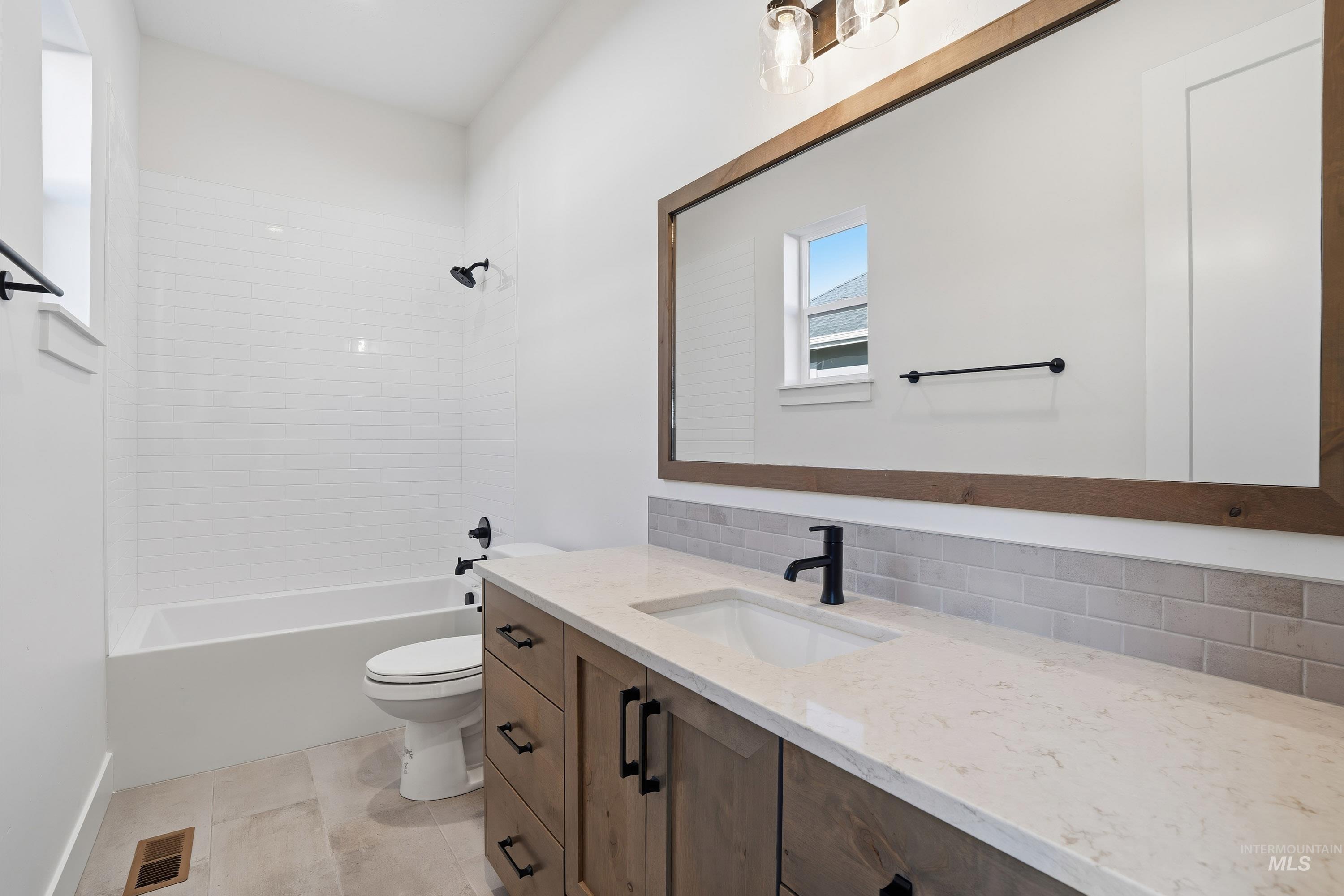 2158 N Annadale Ave., Eagle, Idaho 83616, 4 Bedrooms, 3.5 Bathrooms, Residential For Sale, Price $1,149,999,MLS 98945919