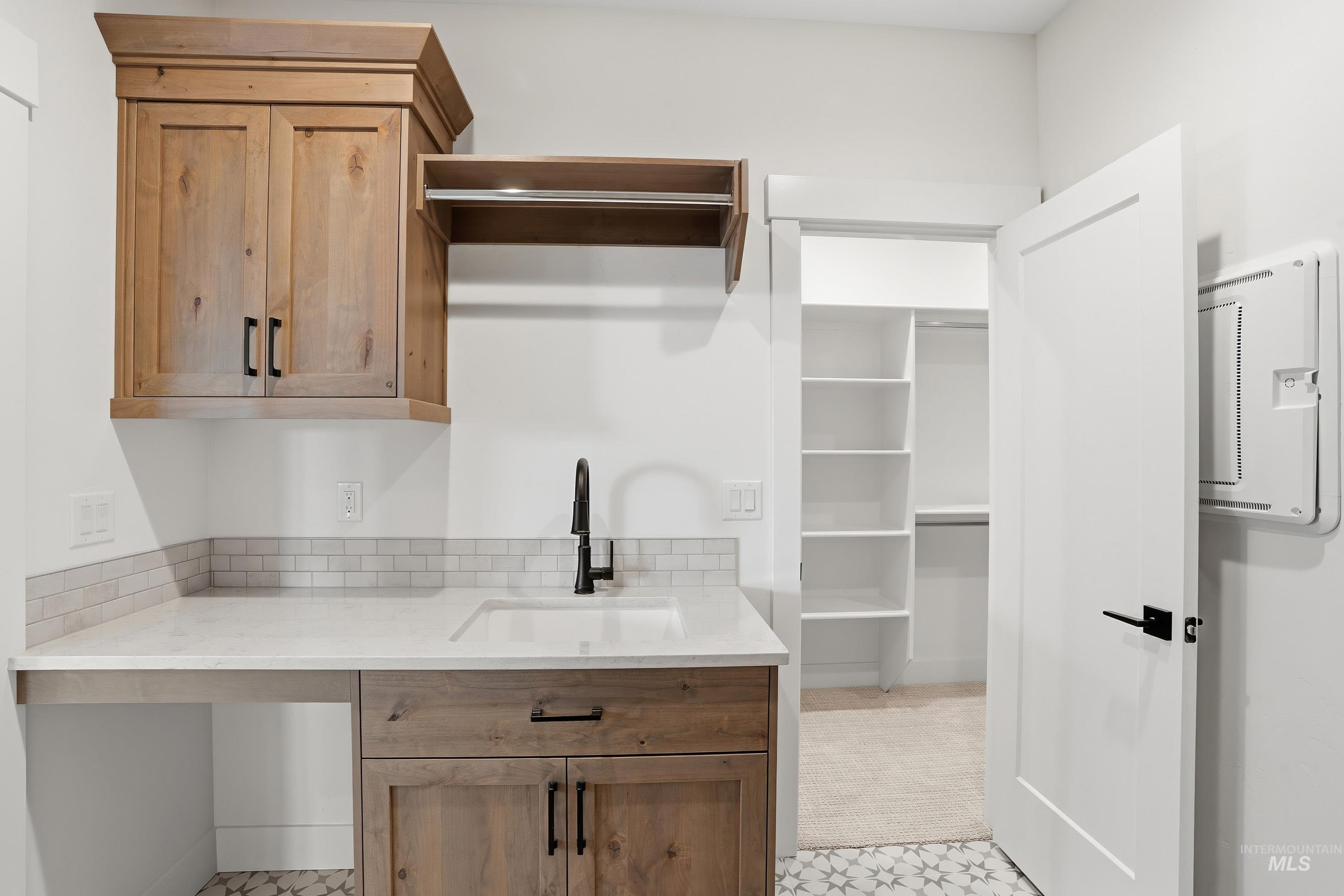 2158 N Annadale Ave., Eagle, Idaho 83616, 4 Bedrooms, 3.5 Bathrooms, Residential For Sale, Price $1,149,999,MLS 98945919