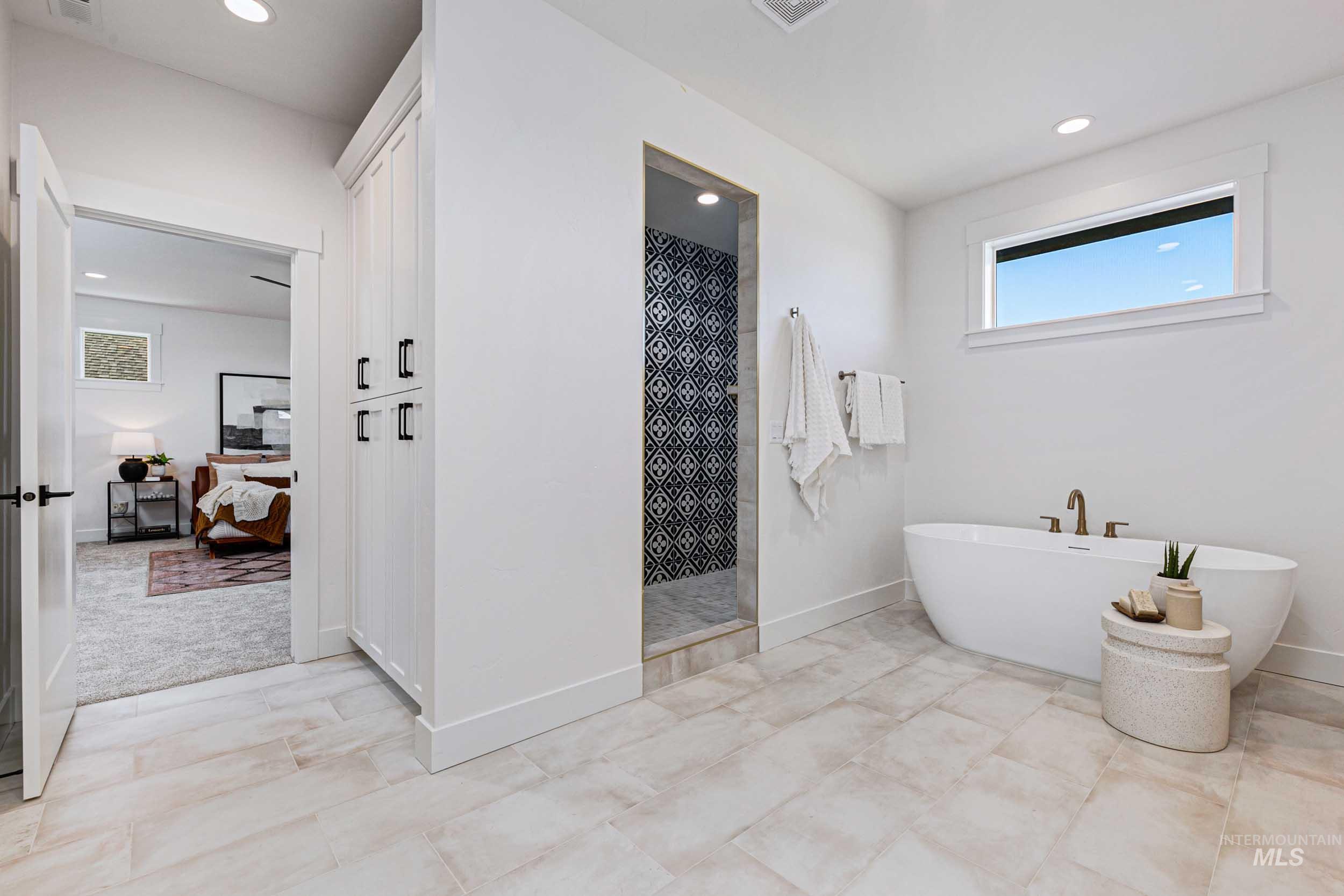 2158 N Annadale Ave., Eagle, Idaho 83616, 4 Bedrooms, 3.5 Bathrooms, Residential For Sale, Price $1,189,999,MLS 98945919