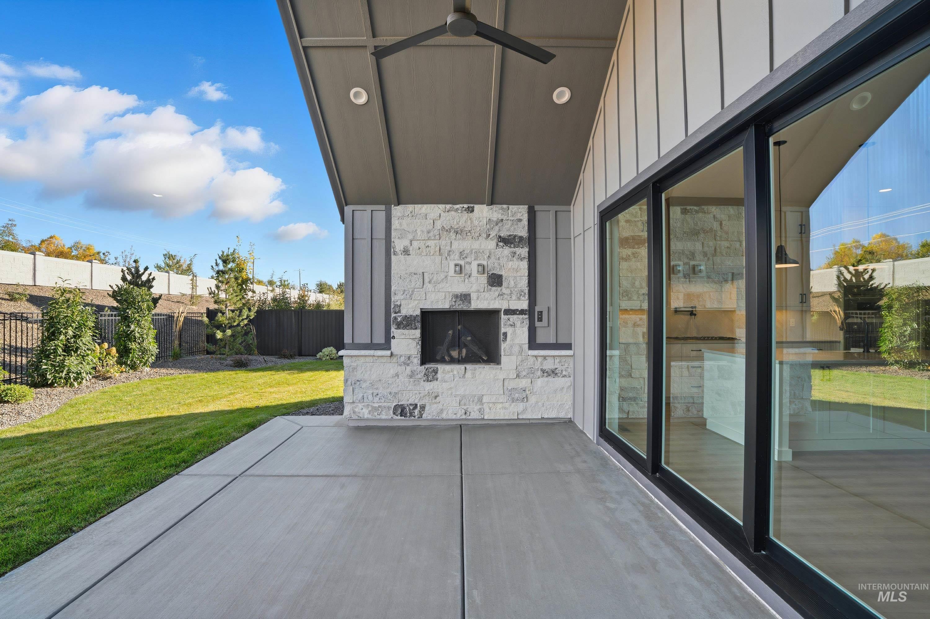 2158 N Annadale Ave., Eagle, Idaho 83616, 4 Bedrooms, 3.5 Bathrooms, Residential For Sale, Price $1,149,999,MLS 98945919