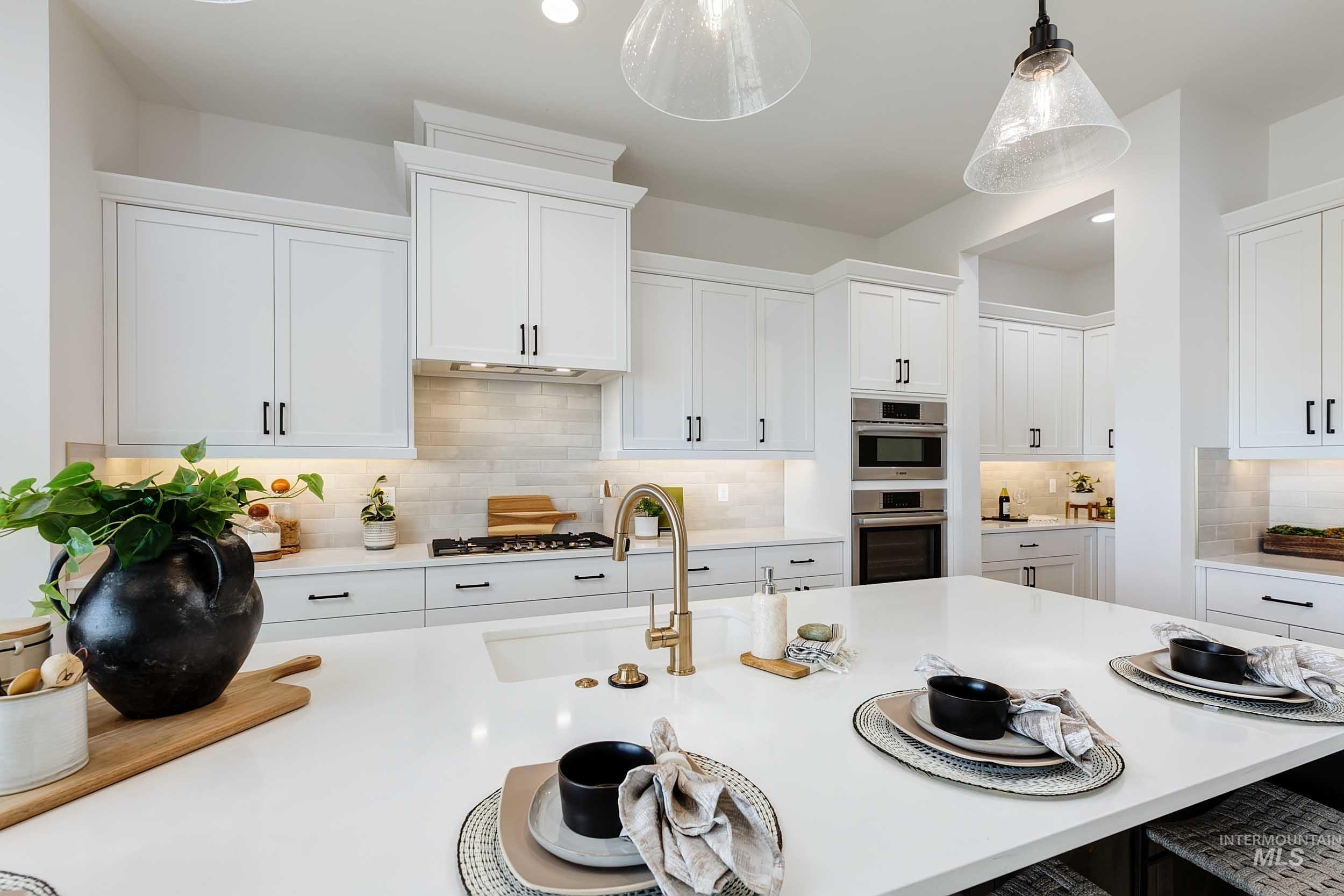 2158 N Annadale Ave., Eagle, Idaho 83616, 4 Bedrooms, 3.5 Bathrooms, Residential For Sale, Price $1,189,999,MLS 98945919