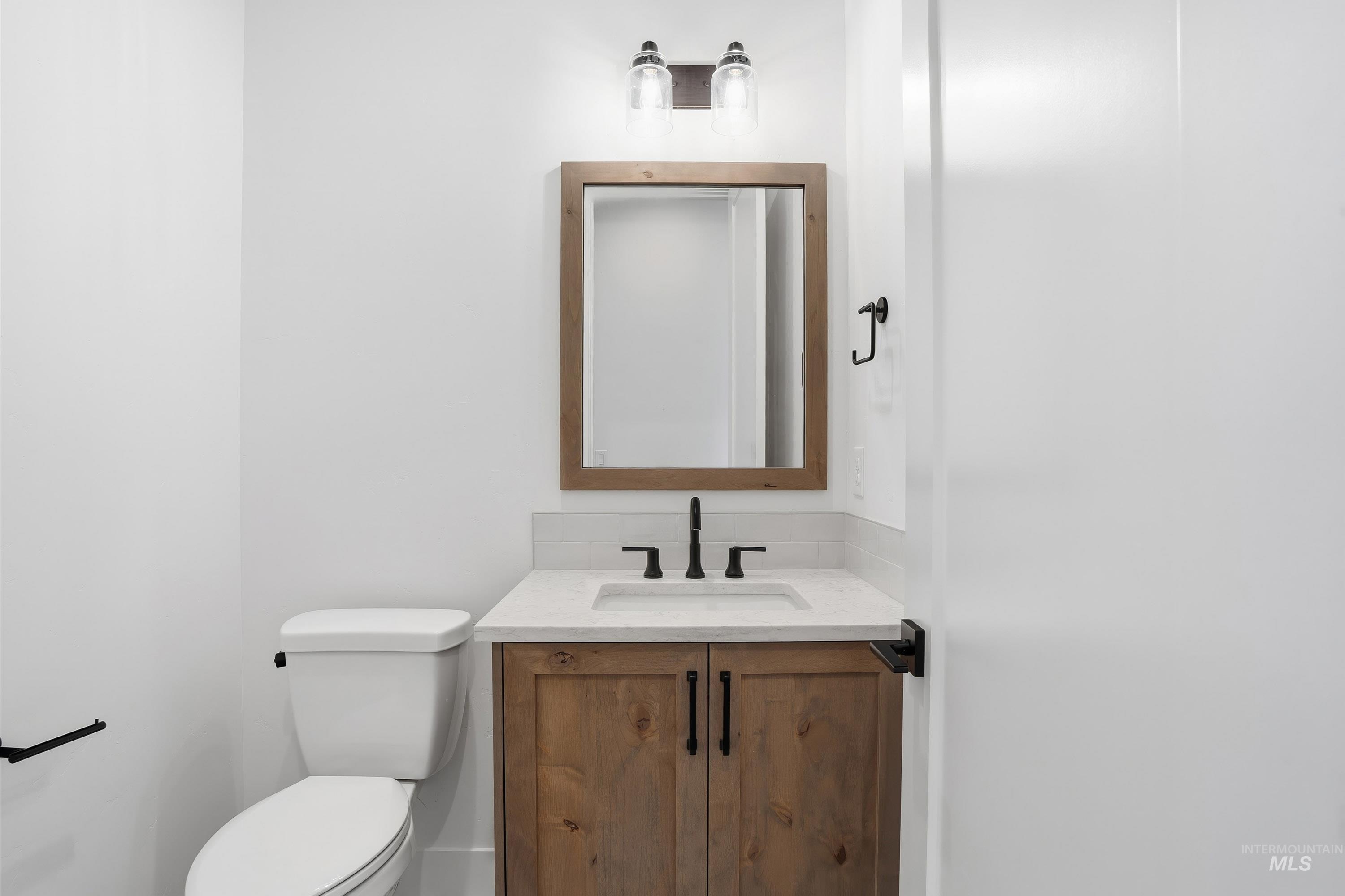 2158 N Annadale Ave., Eagle, Idaho 83616, 4 Bedrooms, 3.5 Bathrooms, Residential For Sale, Price $1,149,999,MLS 98945919