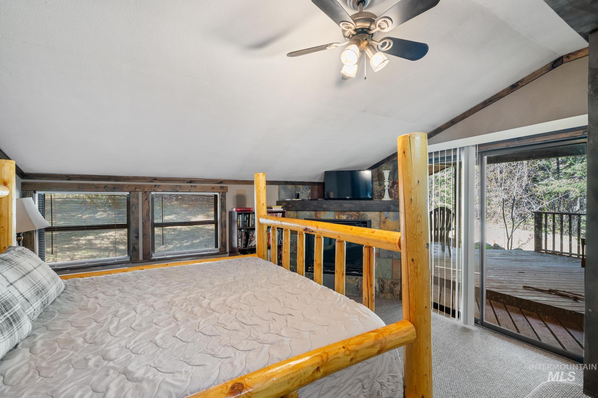 17 Stony Brook Lane, Garden Valley, Idaho 83622, 3 Bedrooms, 3 Bathrooms, Residential For Sale, Price $729,900, 98945965