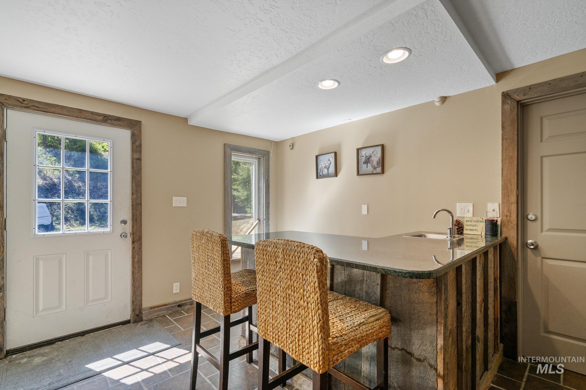 17 Stony Brook Lane, Garden Valley, Idaho 83622, 3 Bedrooms, 3 Bathrooms, Residential For Sale, Price $729,900, 98945965