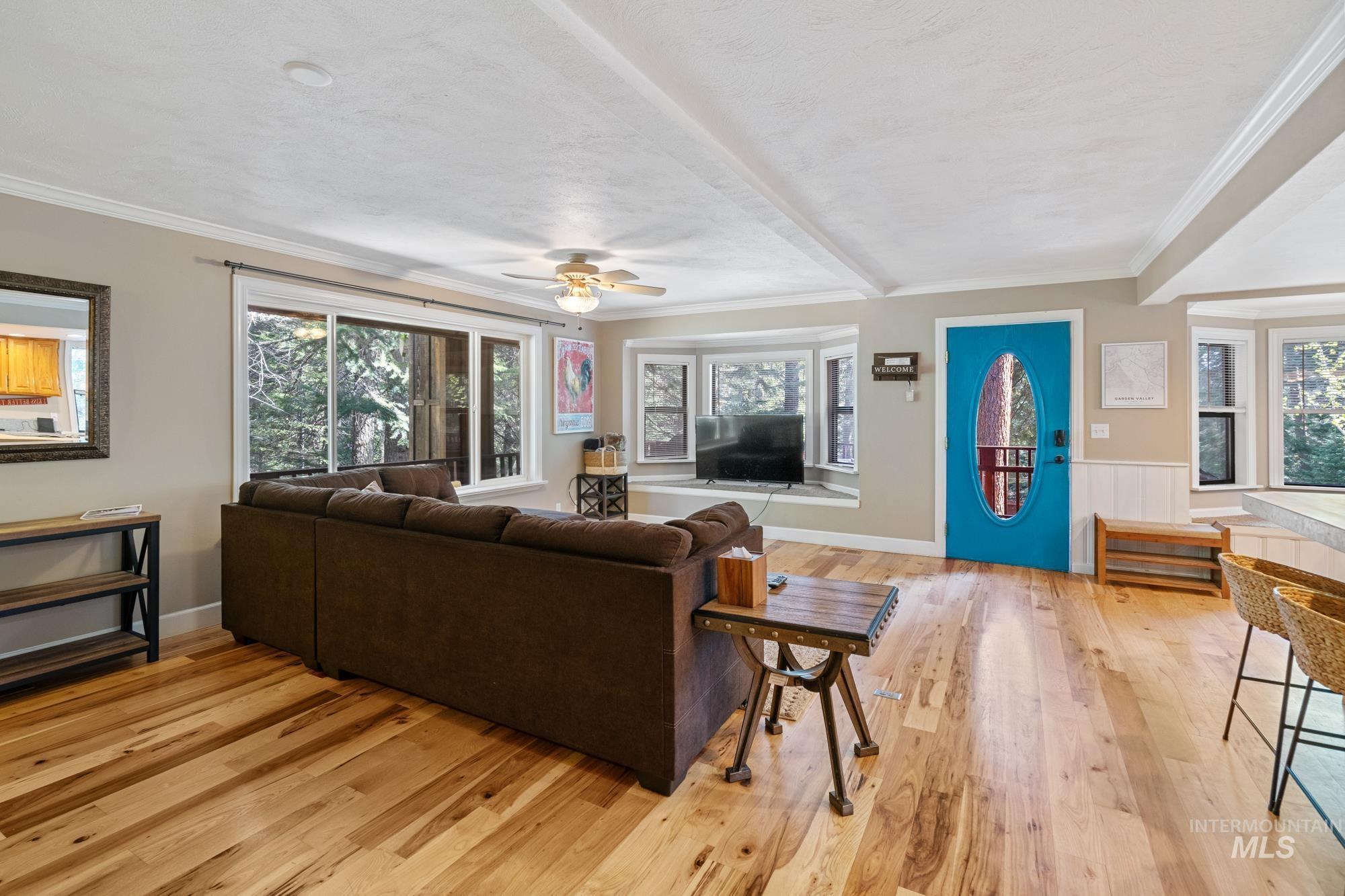 17 Stony Brook Lane, Garden Valley, Idaho 83622, 3 Bedrooms, 3 Bathrooms, Residential For Sale, Price $729,900, 98945965