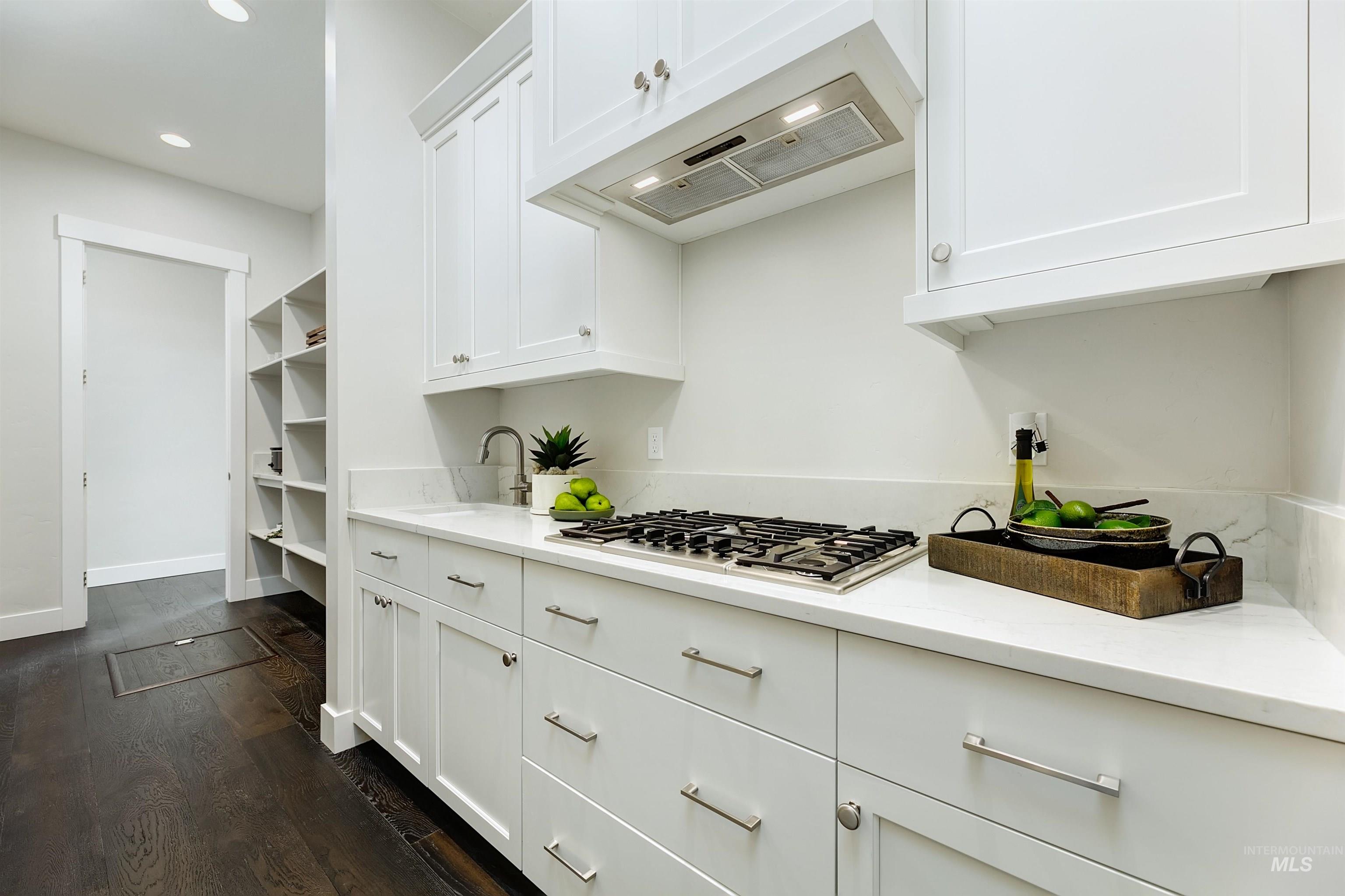 104 S Gresham Way, Eagle, Idaho 83616, 3 Bedrooms, 3.5 Bathrooms, Residential For Sale, Price $1,289,000, 98946011