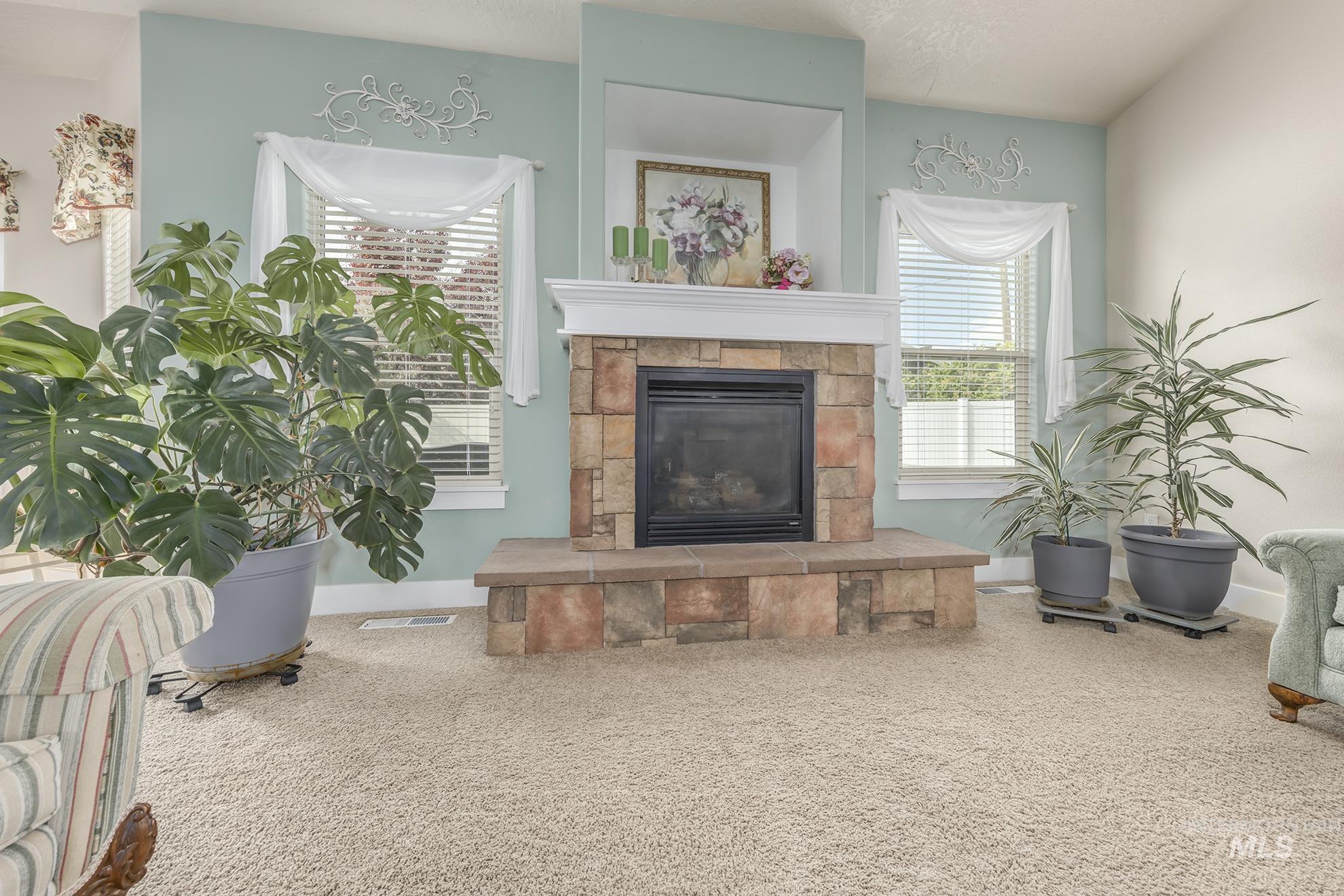 420 W Indianhead Rd, Weiser, Idaho 83672, 3 Bedrooms, 2 Bathrooms, Residential For Sale, Price $519,000,MLS 98946229