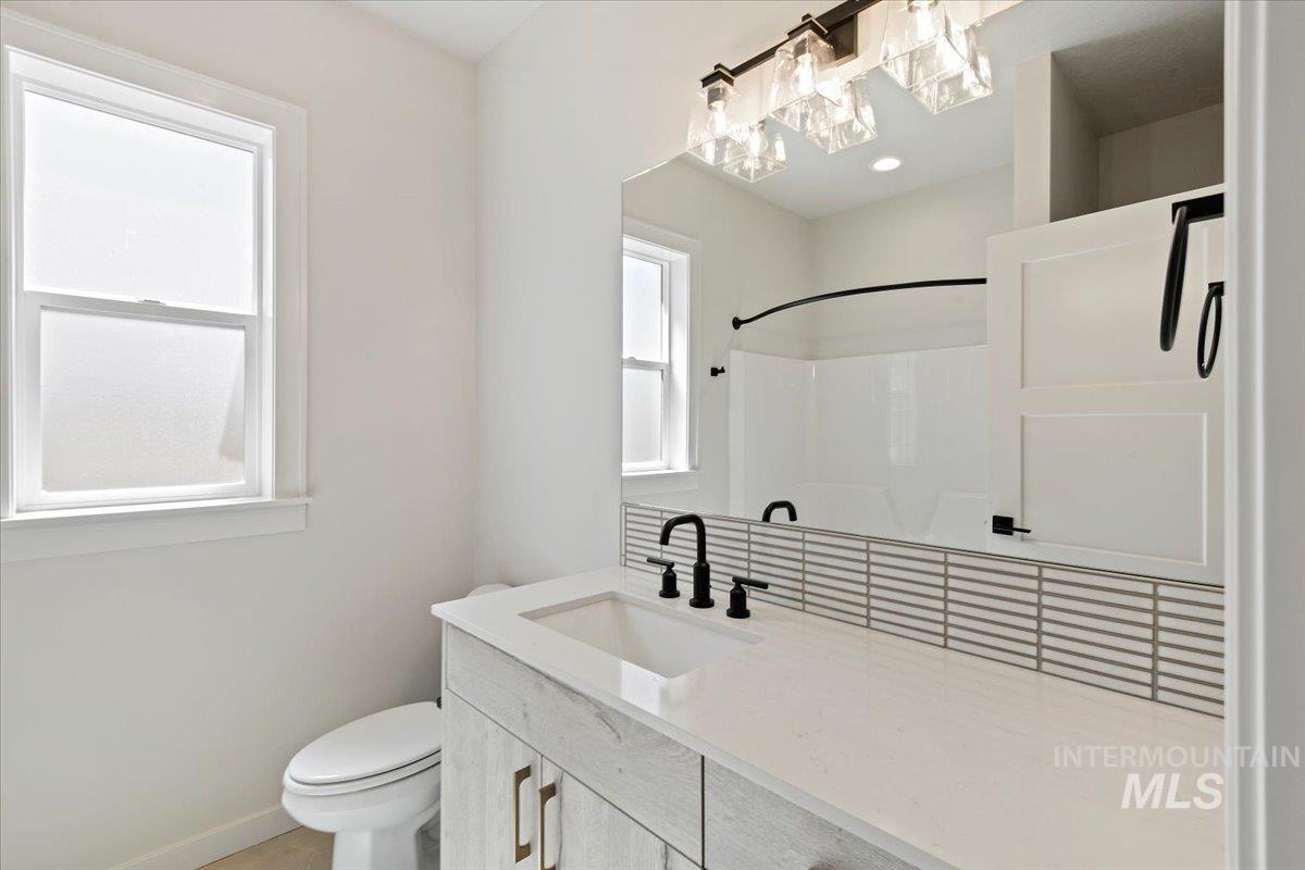 1379 W Ultar Dr, Nampa, Idaho 83686, 3 Bedrooms, 2 Bathrooms, Residential For Sale, Price $573,900, 98946313