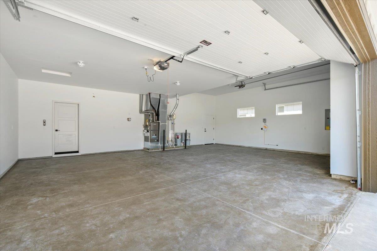 1379 W Ultar Dr, Nampa, Idaho 83686, 3 Bedrooms, 2 Bathrooms, Residential For Sale, Price $573,900, 98946313