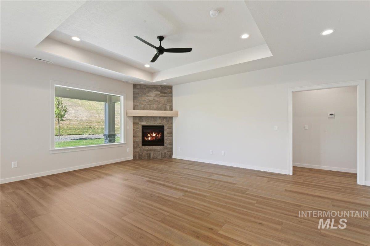 1379 W Ultar Dr, Nampa, Idaho 83686, 3 Bedrooms, 2 Bathrooms, Residential For Sale, Price $573,900, 98946313