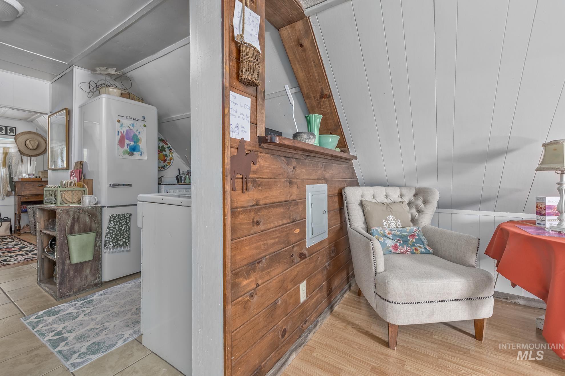 303 Illinois Ave, Council, Idaho 83612, 2 Bedrooms, 2 Bathrooms, Residential For Sale, Price $289,000,MLS 98946515