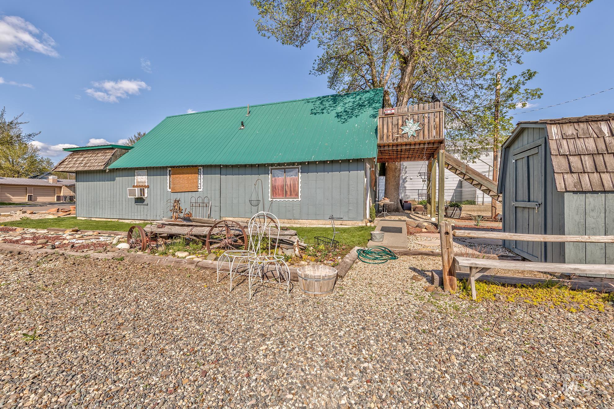 303 Illinois Ave, Council, Idaho 83612, 2 Bedrooms, 2 Bathrooms, Residential For Sale, Price $289,000,MLS 98946515