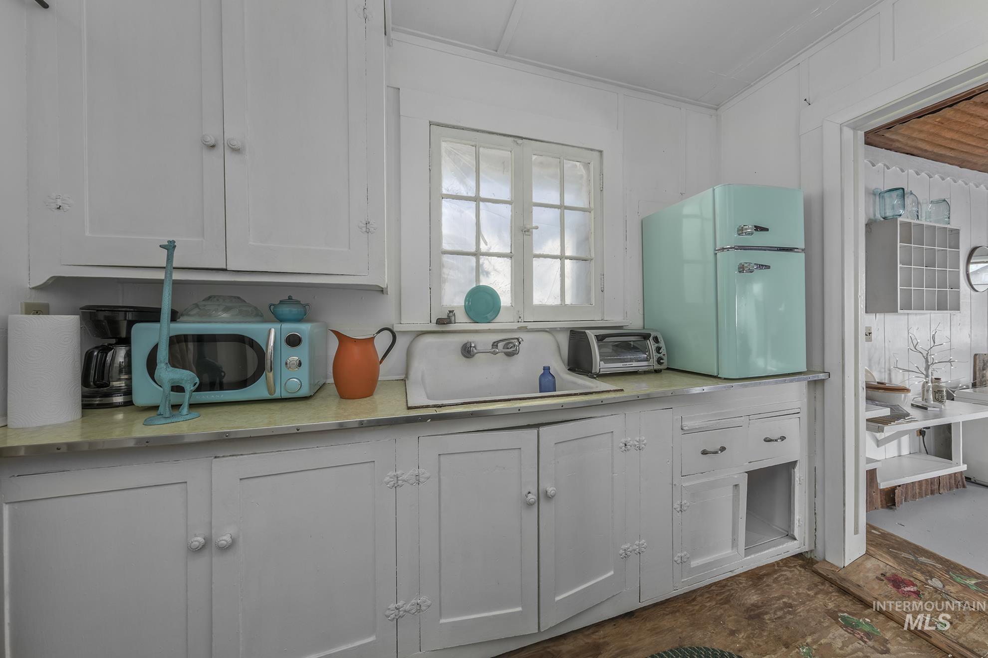 303 Illinois Ave, Council, Idaho 83612, 2 Bedrooms, 2 Bathrooms, Residential For Sale, Price $289,000,MLS 98946515