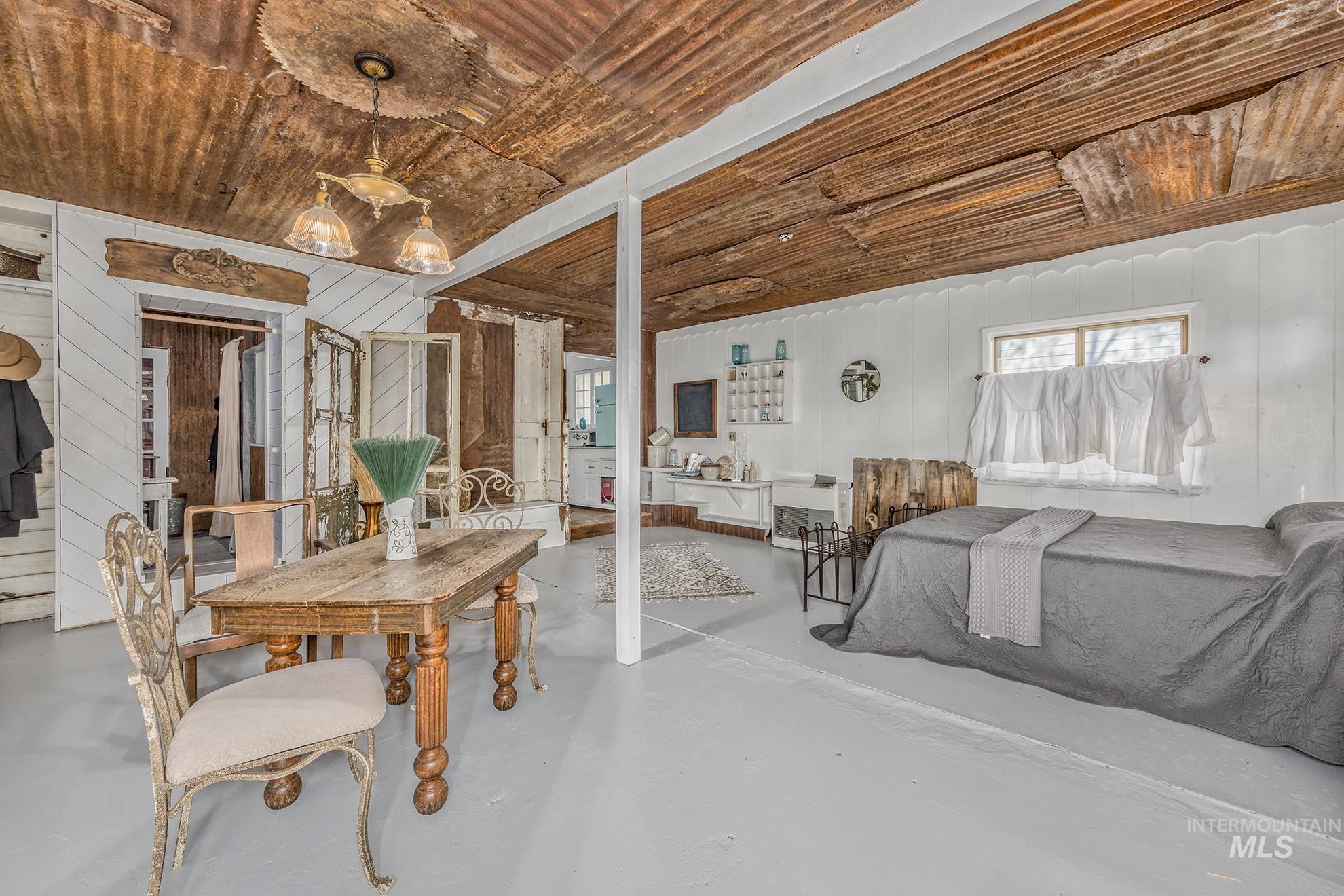 303 Illinois Ave, Council, Idaho 83612, 2 Bedrooms, 2 Bathrooms, Residential For Sale, Price $289,000,MLS 98946515