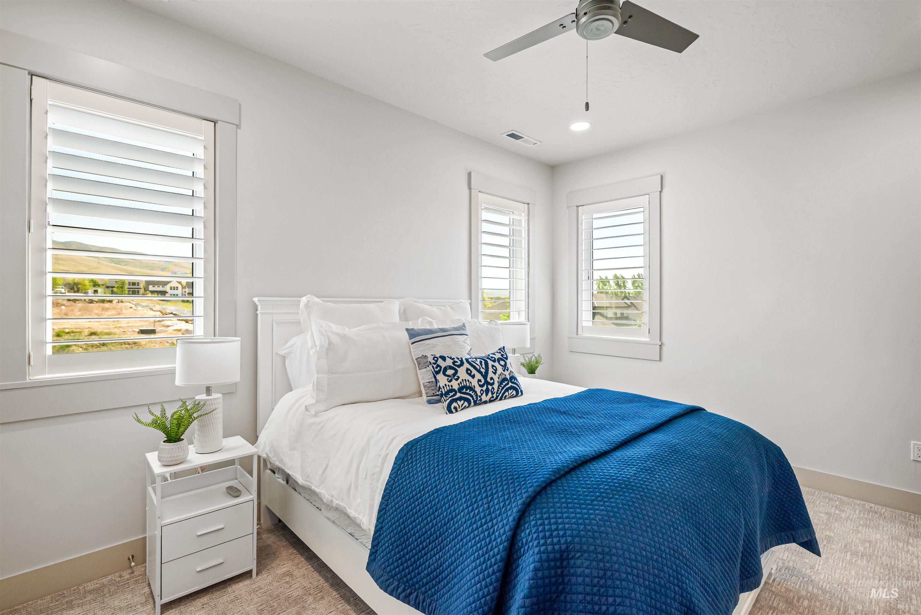 3371 E Warm Springs Ave, Boise, Idaho 83716, 3 Bedrooms, 3 Bathrooms, Residential For Sale, Price $949,900, 98946585