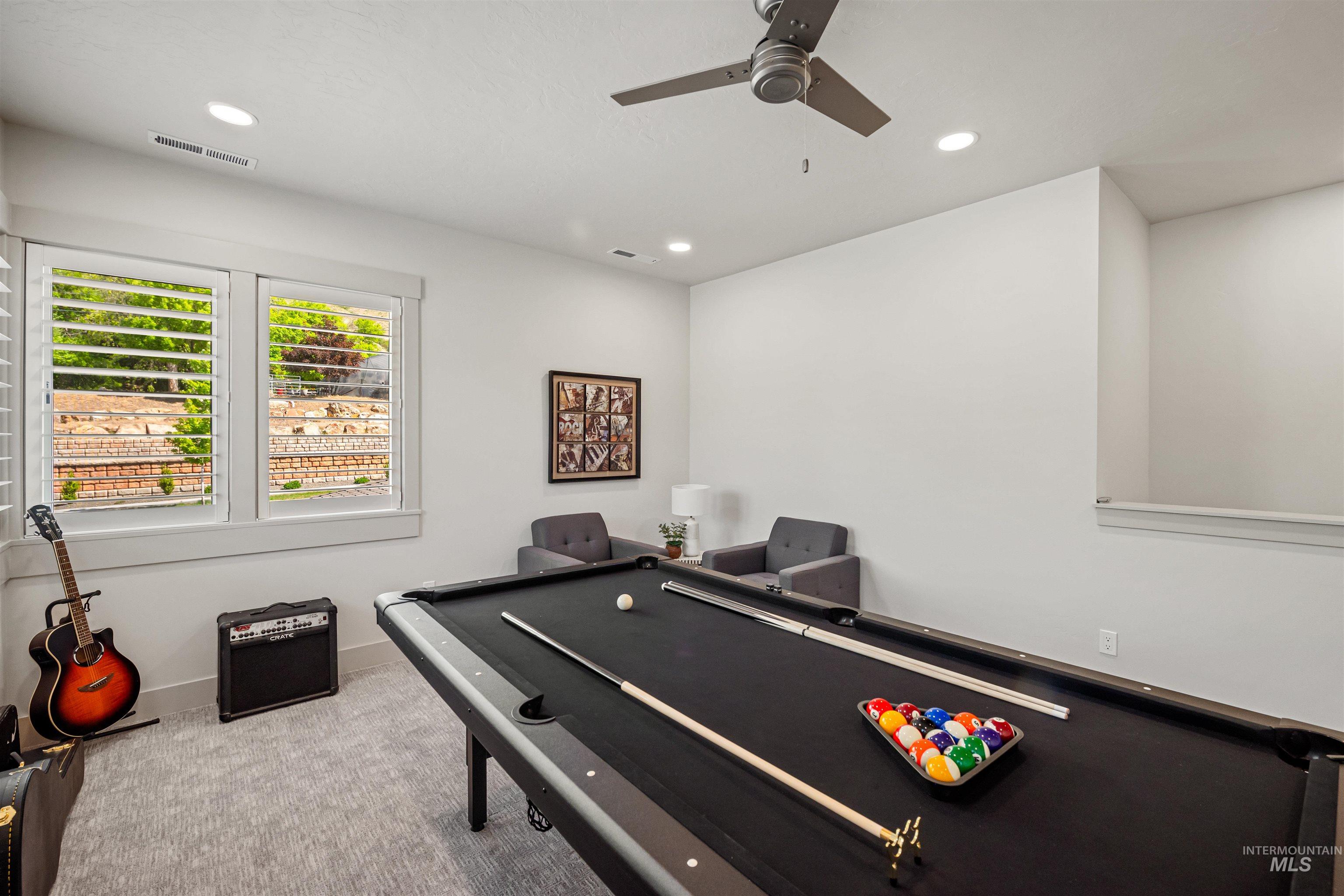 3371 E Warm Springs Ave, Boise, Idaho 83716, 3 Bedrooms, 3 Bathrooms, Residential For Sale, Price $949,900, 98946585