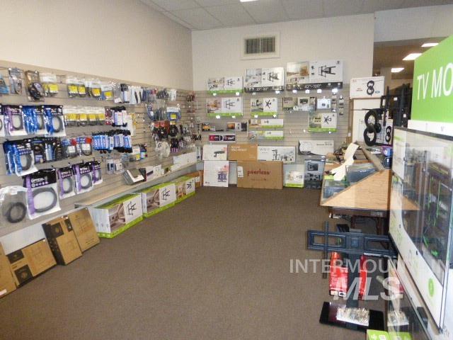 1730 Kimberly Road, Twin Falls, Idaho 83301, Business/Commercial For Sale, Price $97,500,MLS 98946592
