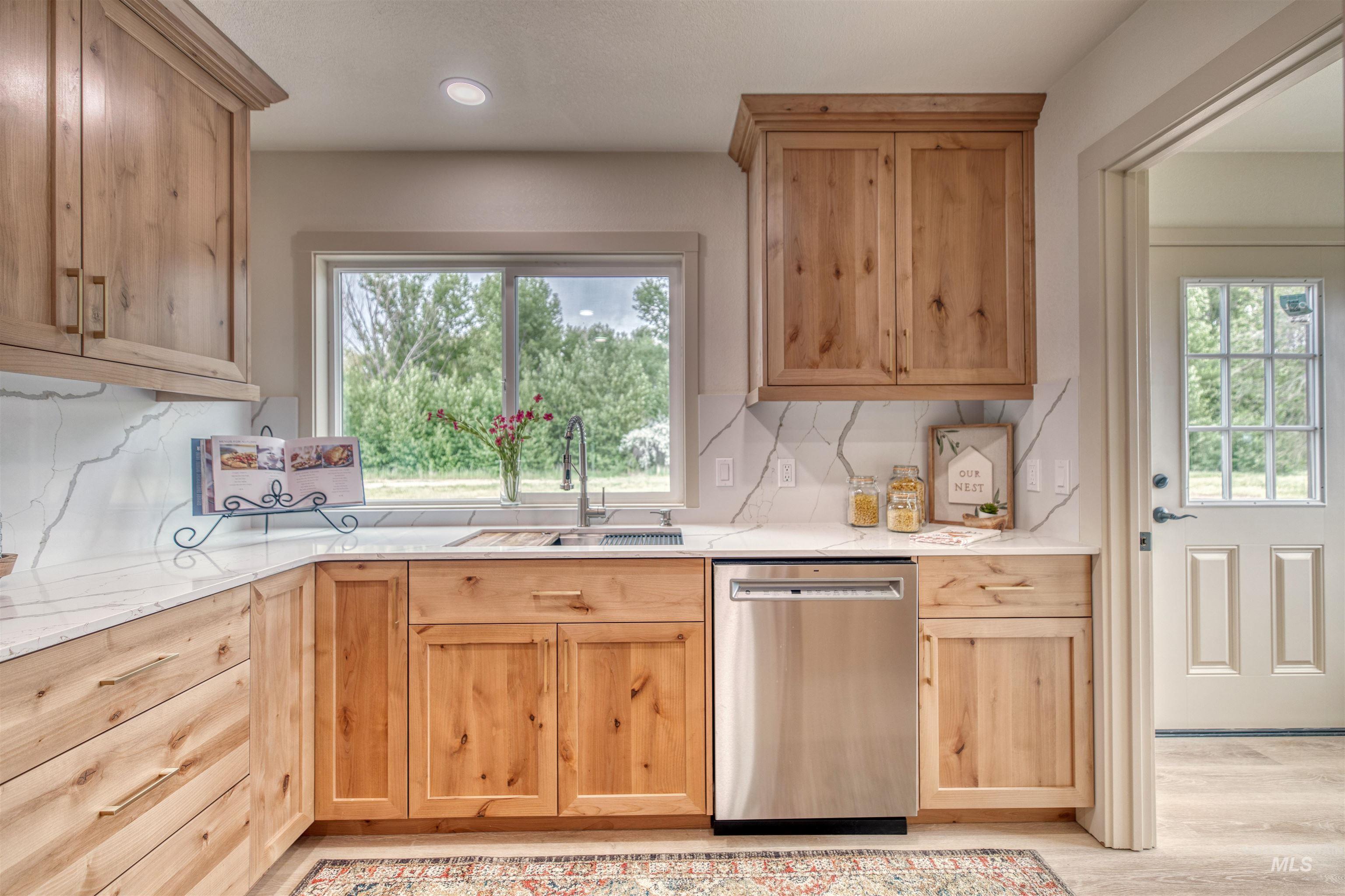 3131 Fuller Rd, Emmett, Idaho 83617, 3 Bedrooms, 2.5 Bathrooms, Residential For Sale, Price $779,000, 98946636