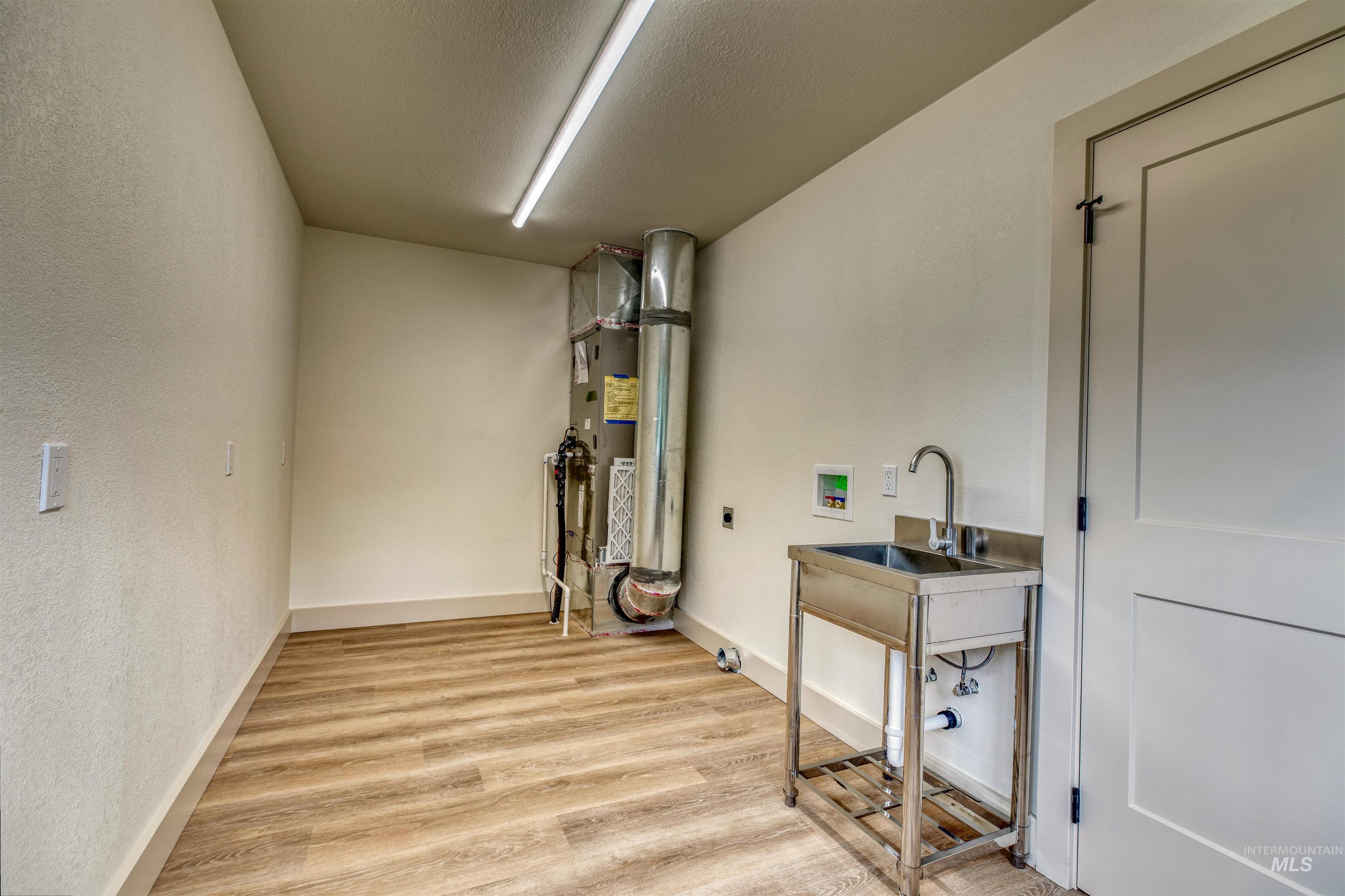 3131 Fuller Rd, Emmett, Idaho 83617, 3 Bedrooms, 2.5 Bathrooms, Residential For Sale, Price $779,000, 98946636