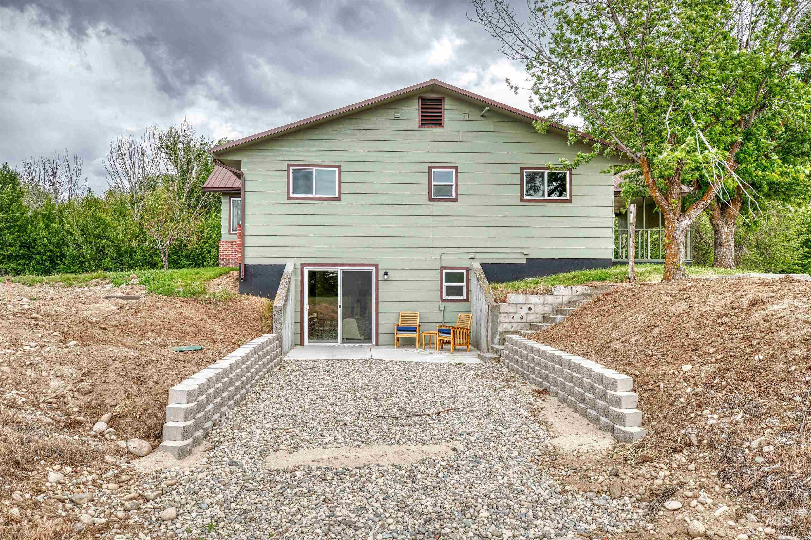3131 Fuller Rd, Emmett, Idaho 83617, 3 Bedrooms, 2.5 Bathrooms, Residential For Sale, Price $779,000, 98946636
