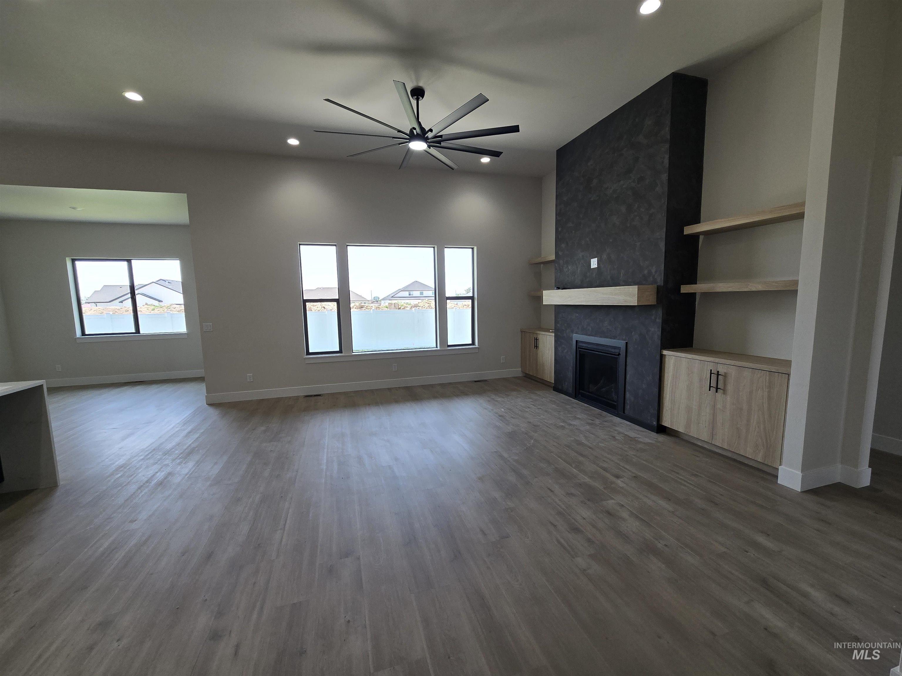 547 Full Moon Way, Twin Falls, Idaho 83301, 4 Bedrooms, 3 Bathrooms, Residential For Sale, Price $610,000,MLS 98946645