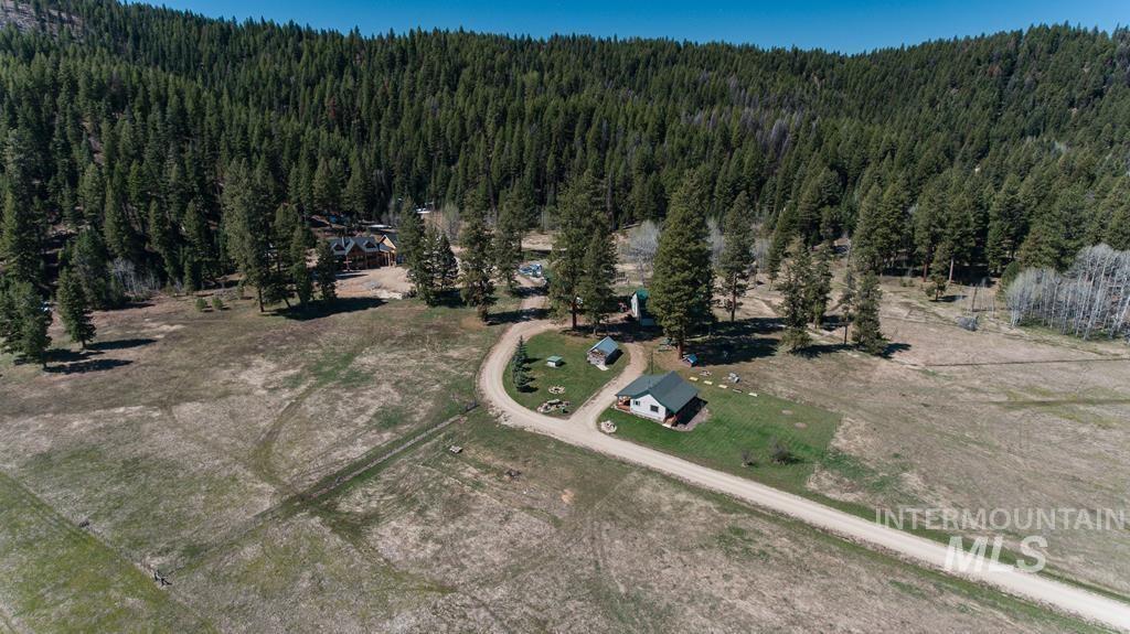 31/33 Bacon Creek Rd, Cascade, Idaho 83611, 8 Bedrooms, 9 Bathrooms, Farm & Ranch For Sale, Price $3,199,900, 98946655