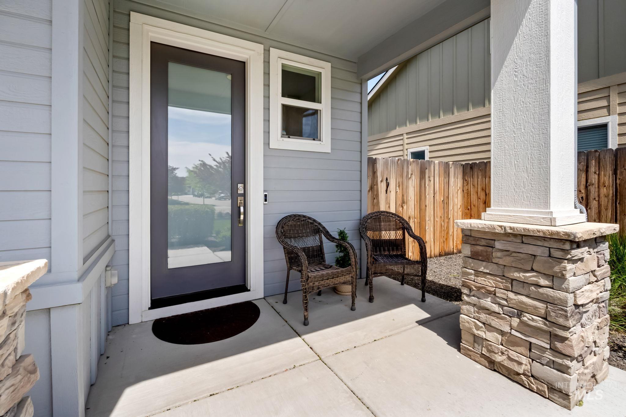 9632 W De Witt St, Boise, Idaho 83704, 3 Bedrooms, 3 Bathrooms, Residential For Sale, Price $450,000, 98946789