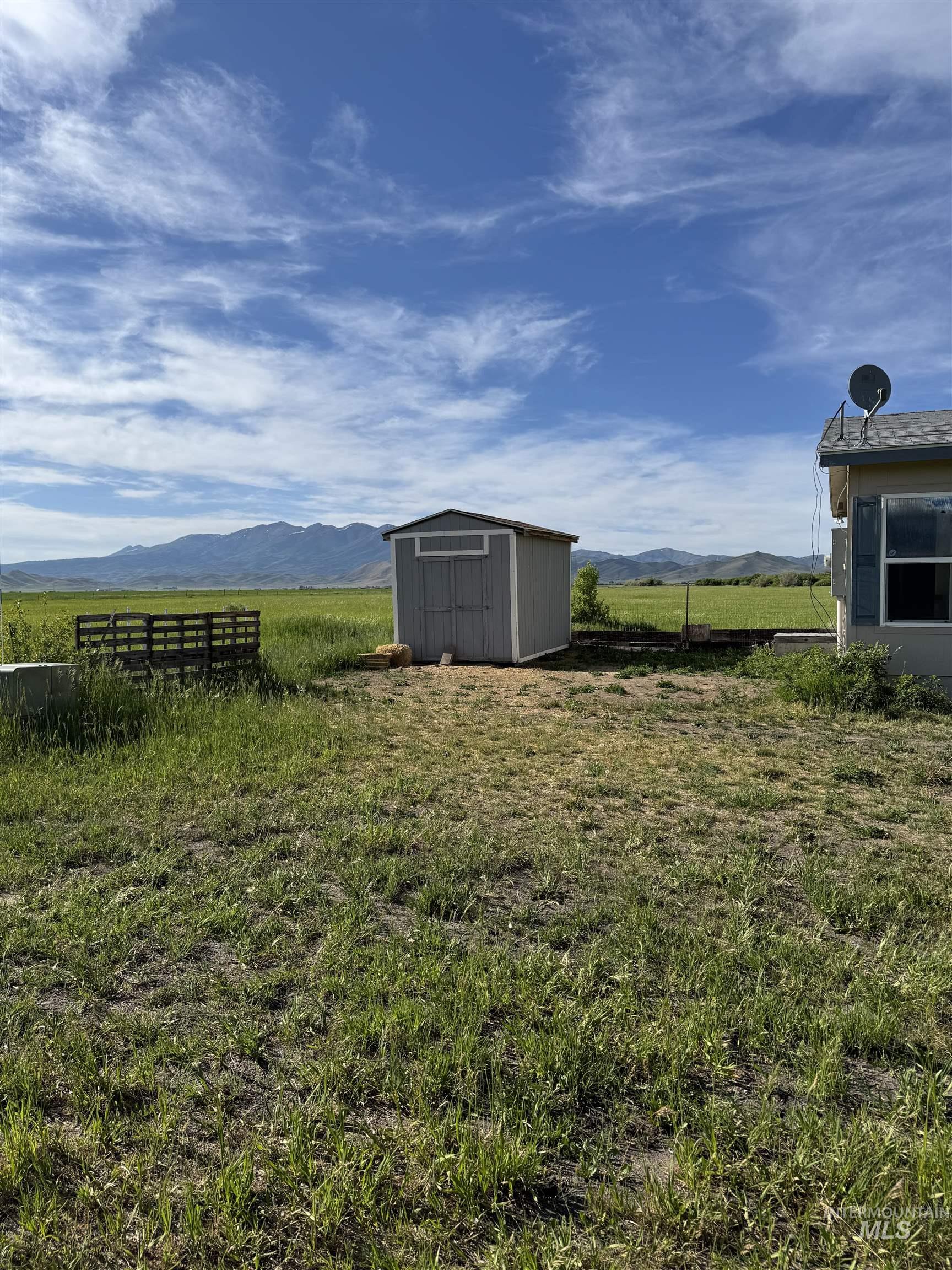 501 Timber Ave, Fairfield, Idaho 83327, 3 Bedrooms, 2 Bathrooms, Residential For Sale, Price $220,000,MLS 98946797