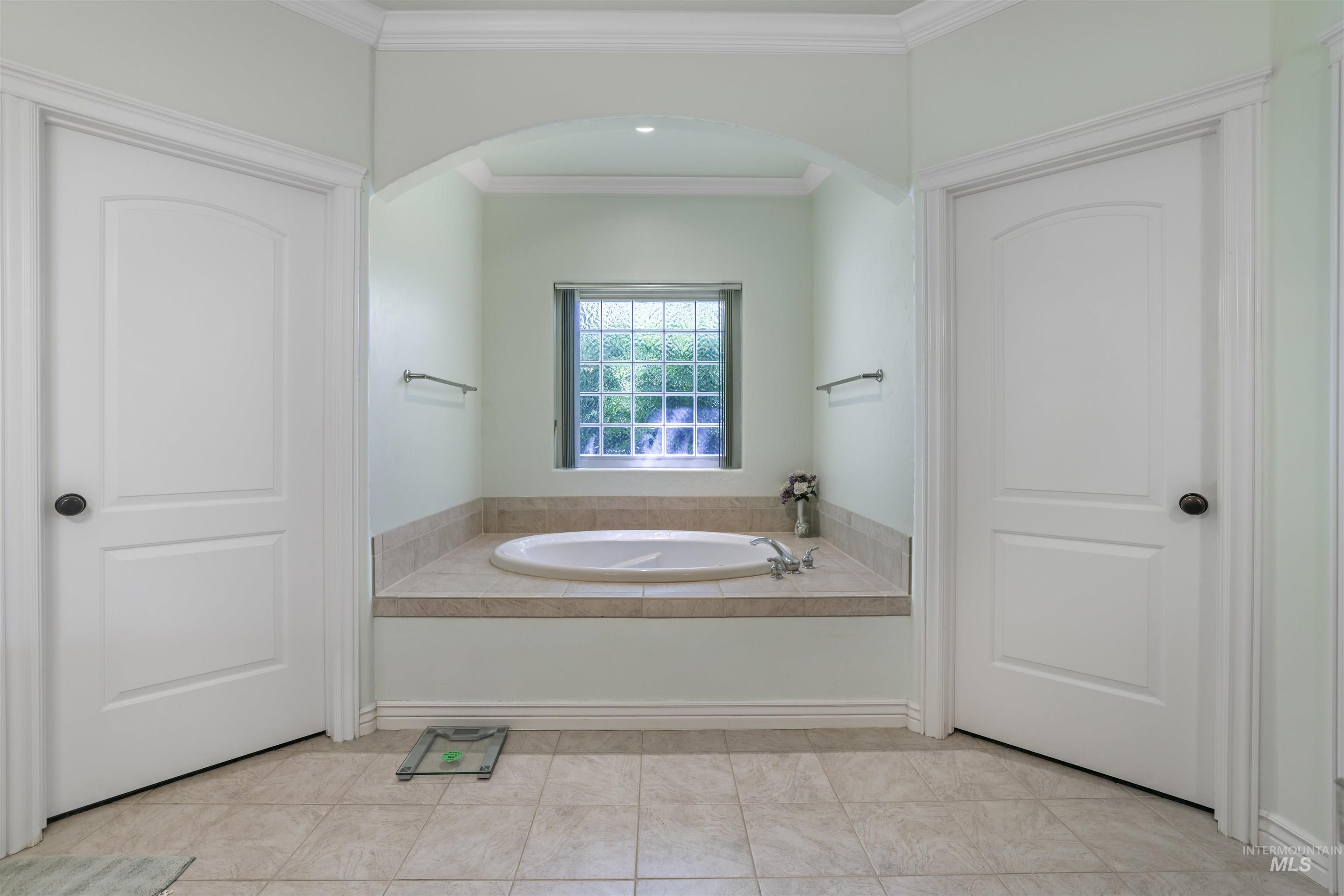 3512 E 3980 N, Kimberly, Idaho 83341, 4 Bedrooms, 2.5 Bathrooms, Residential For Sale, Price $799,900,MLS 98946886