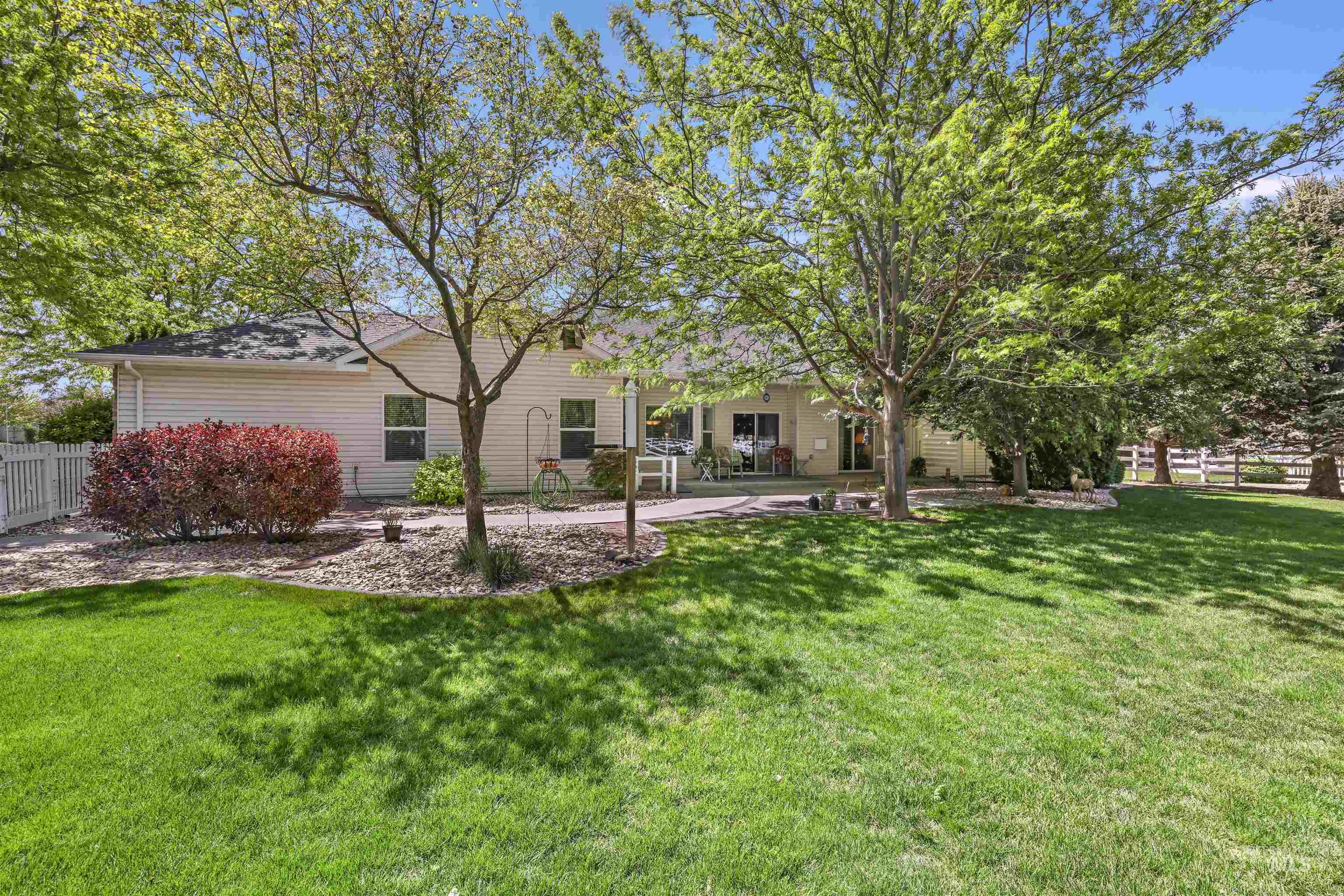 3512 E 3980 N, Kimberly, Idaho 83341, 4 Bedrooms, 2.5 Bathrooms, Residential For Sale, Price $799,900,MLS 98946886