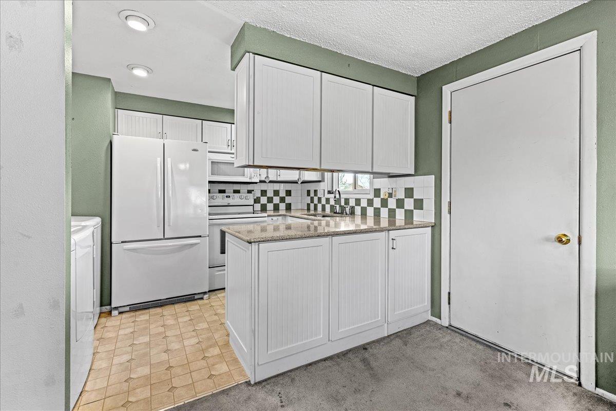 1267 NW Beaman St., Mountain Home, Idaho 83647, 2 Bedrooms, 1 Bathroom, Residential For Sale, Price $320,000, 98947007