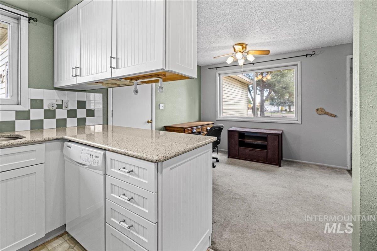 1267 NW Beaman St., Mountain Home, Idaho 83647, 2 Bedrooms, 1 Bathroom, Residential For Sale, Price $320,000, 98947007