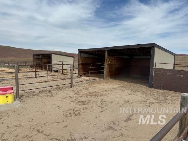 1270 Hillcrest Dr., Vale, Oregon 97918, 3 Bedrooms, 4 Bathrooms, Farm & Ranch For Sale, Price $2,400,000,MLS 98947142