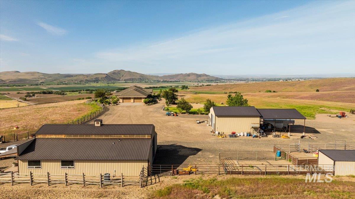 1270 Hillcrest Dr., Vale, Oregon 97918, 3 Bedrooms, 4 Bathrooms, Farm & Ranch For Sale, Price $2,400,000,MLS 98947142