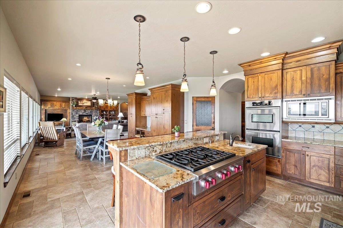 1270 Hillcrest Dr., Vale, Oregon 97918, 3 Bedrooms, 4 Bathrooms, Farm & Ranch For Sale, Price $2,400,000,MLS 98947142