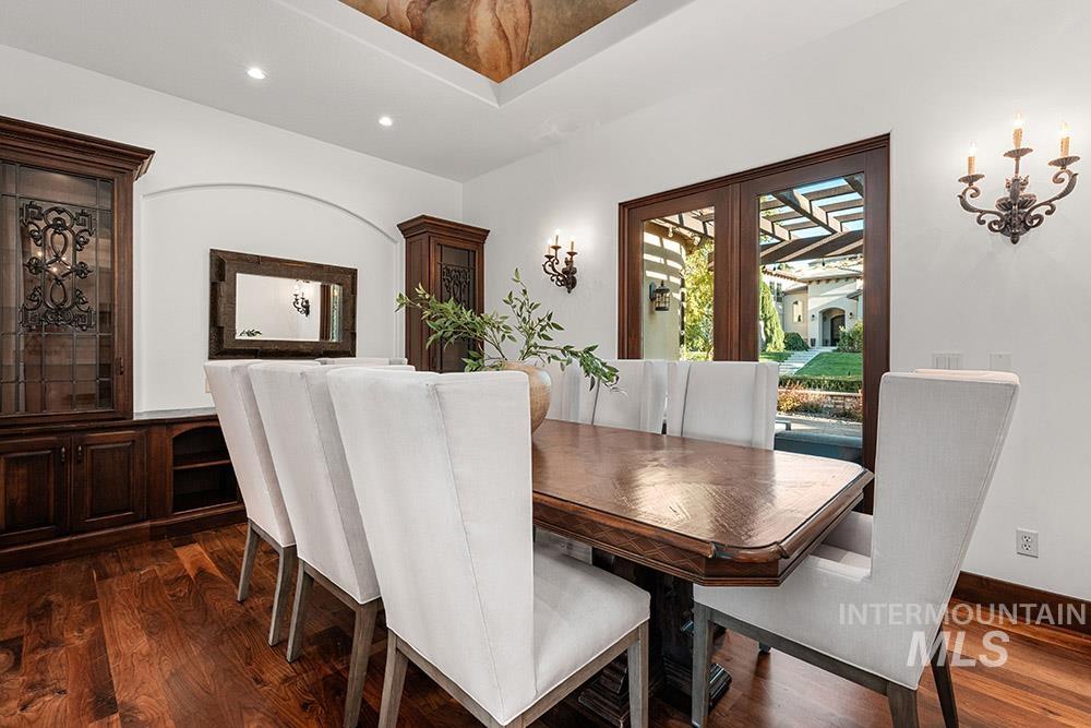 473 N Strata Via Way, Boise, Idaho 83712-6730, 5 Bedrooms, 6 Bathrooms, Residential For Sale, Price $2,995,000, 98947172