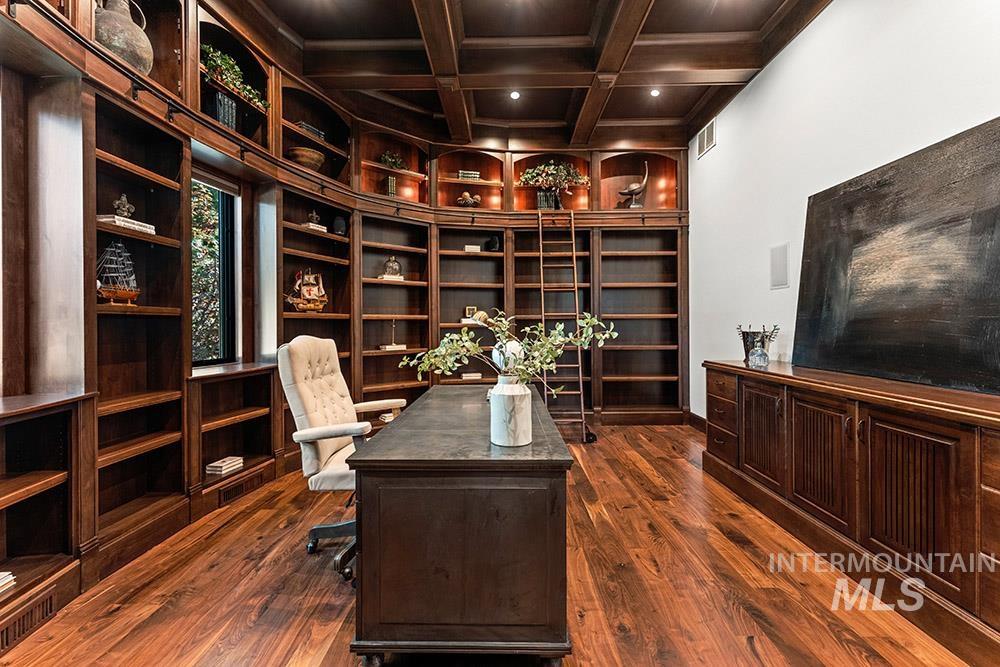 473 N Strata Via Way, Boise, Idaho 83712-6730, 5 Bedrooms, 6 Bathrooms, Residential For Sale, Price $2,995,000, 98947172