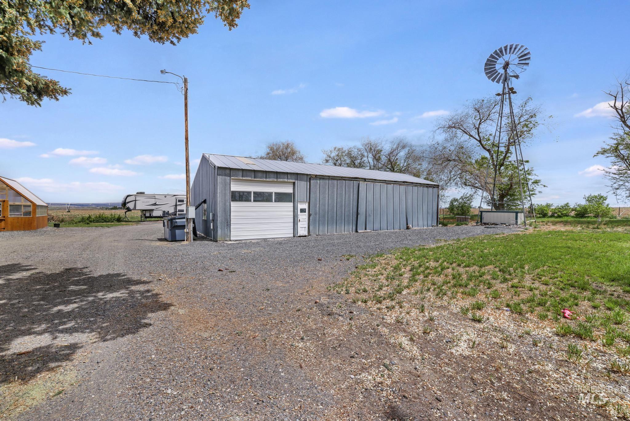 1526 Highway 26, Gooding, Idaho 83330, 4 Bedrooms, 5.5 Bathrooms, Residential For Sale, Price $3,700,000, 98947267