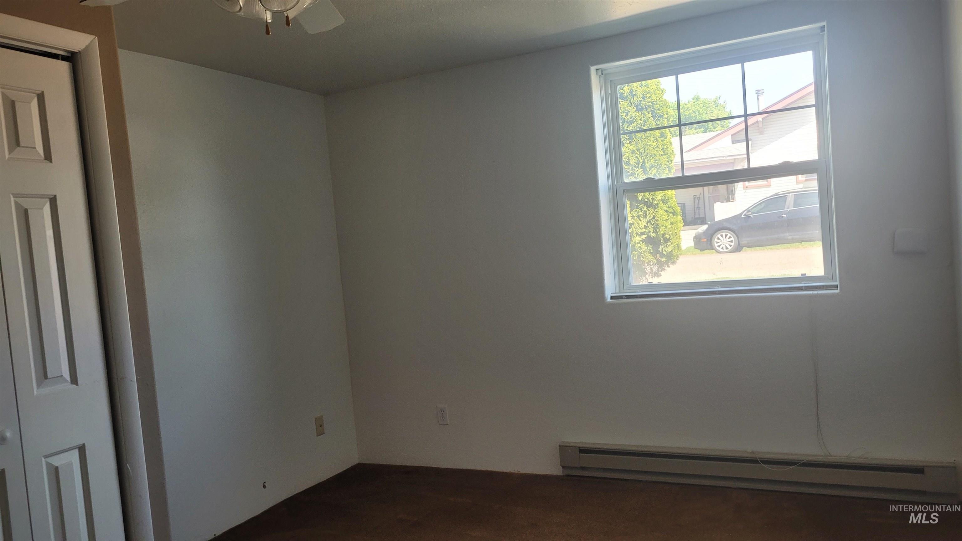 1501 Miller, Burley, Idaho 83318, 2 Bedrooms, 1 Bathroom, Residential For Sale, Price $124,900, 98947325
