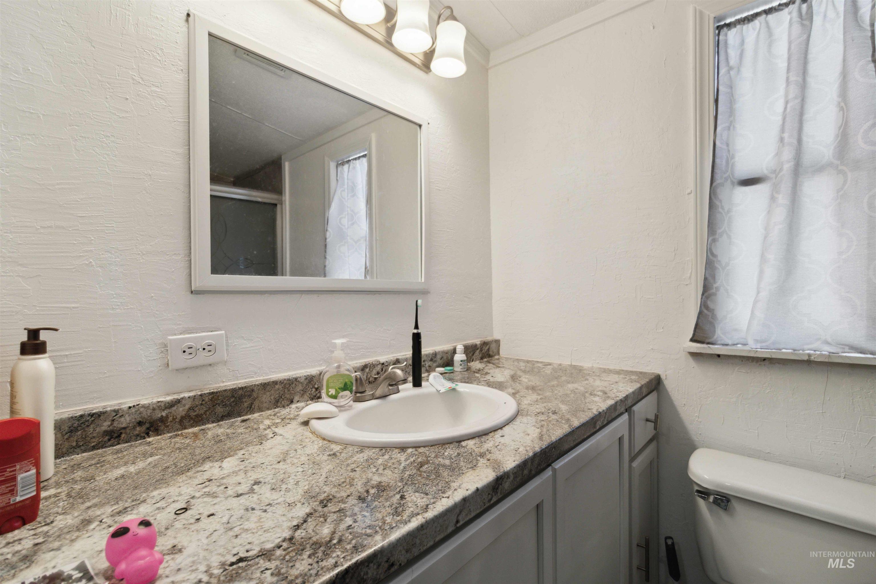 1951 N. Hampton Rd, Boise, Idaho 83704, 3 Bedrooms, 2 Bathrooms, Residential For Sale, Price $76,000,MLS 98947333